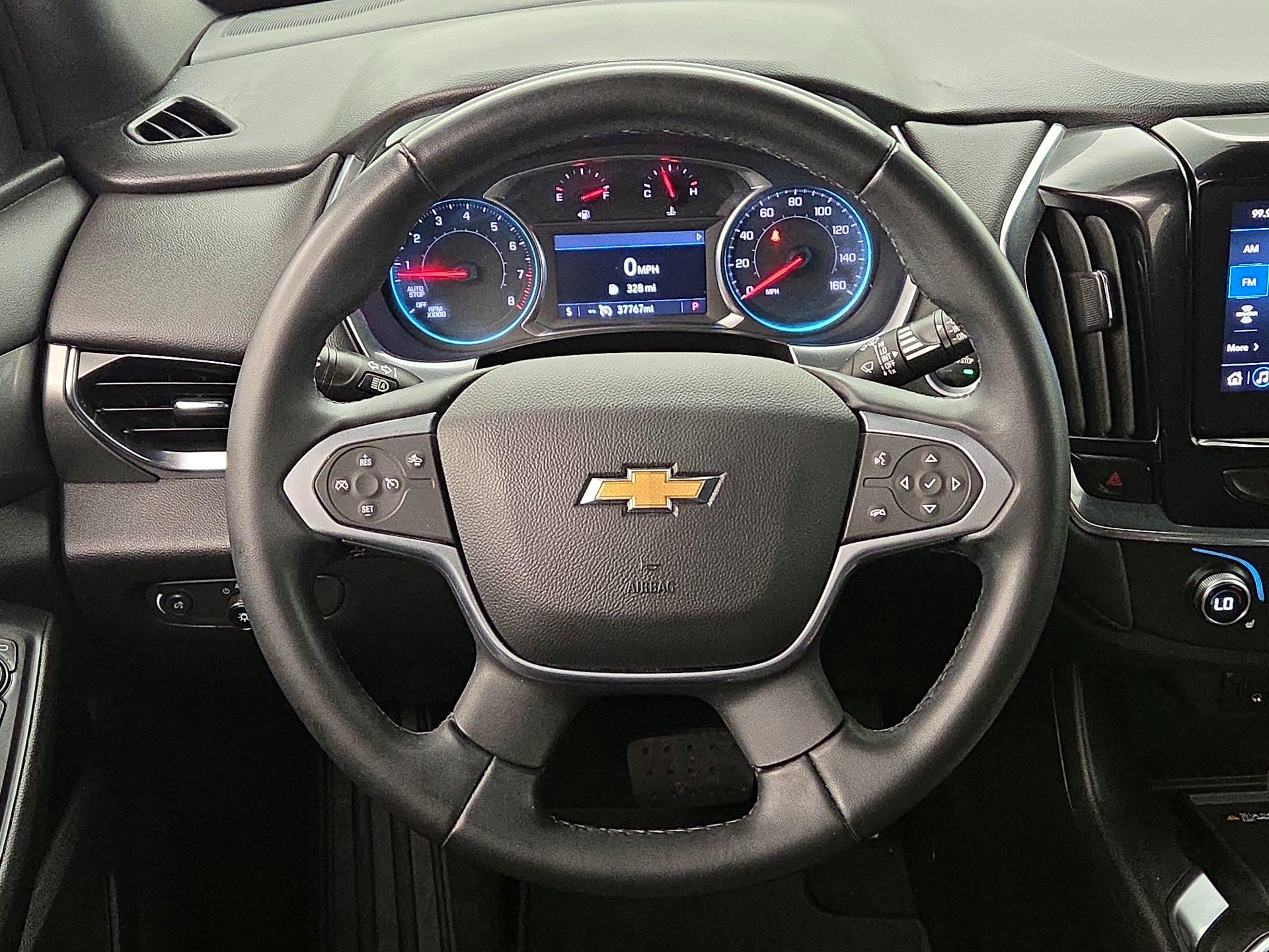 Thumbnail: 2023 Chevrolet Traverse - 10