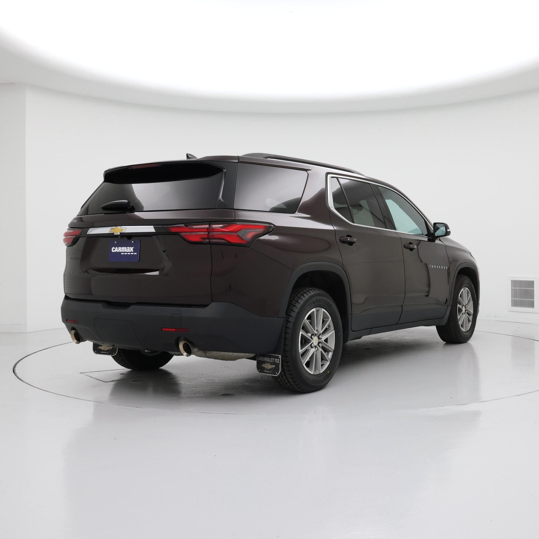 Thumbnail: 2023 Chevrolet Traverse - 8