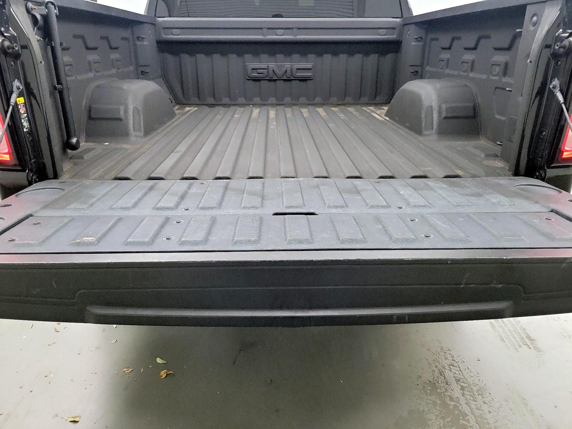 Thumbnail: 2022 GMC Sierra 1500 - 18