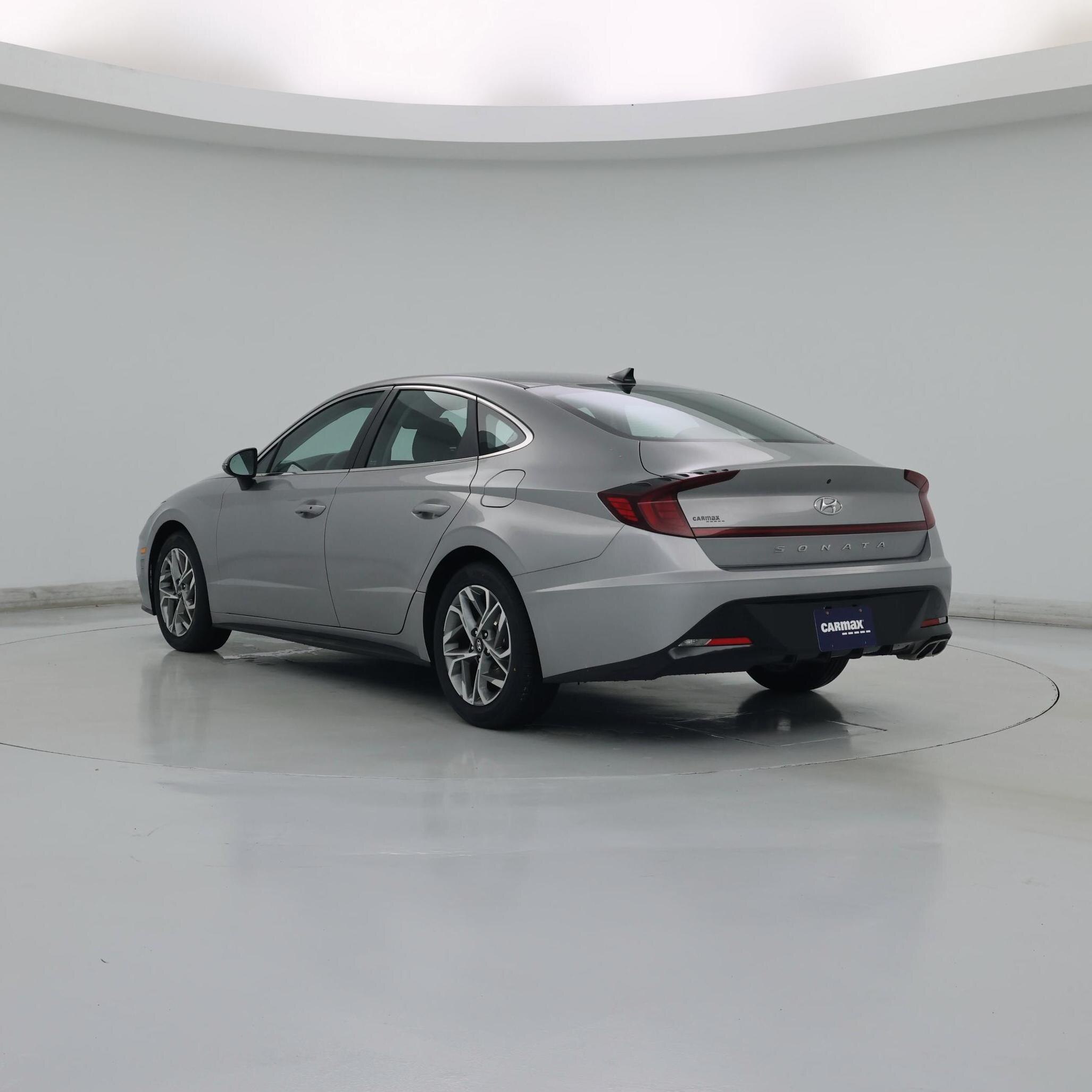 Thumbnail: 2023 Hyundai Sonata - 2