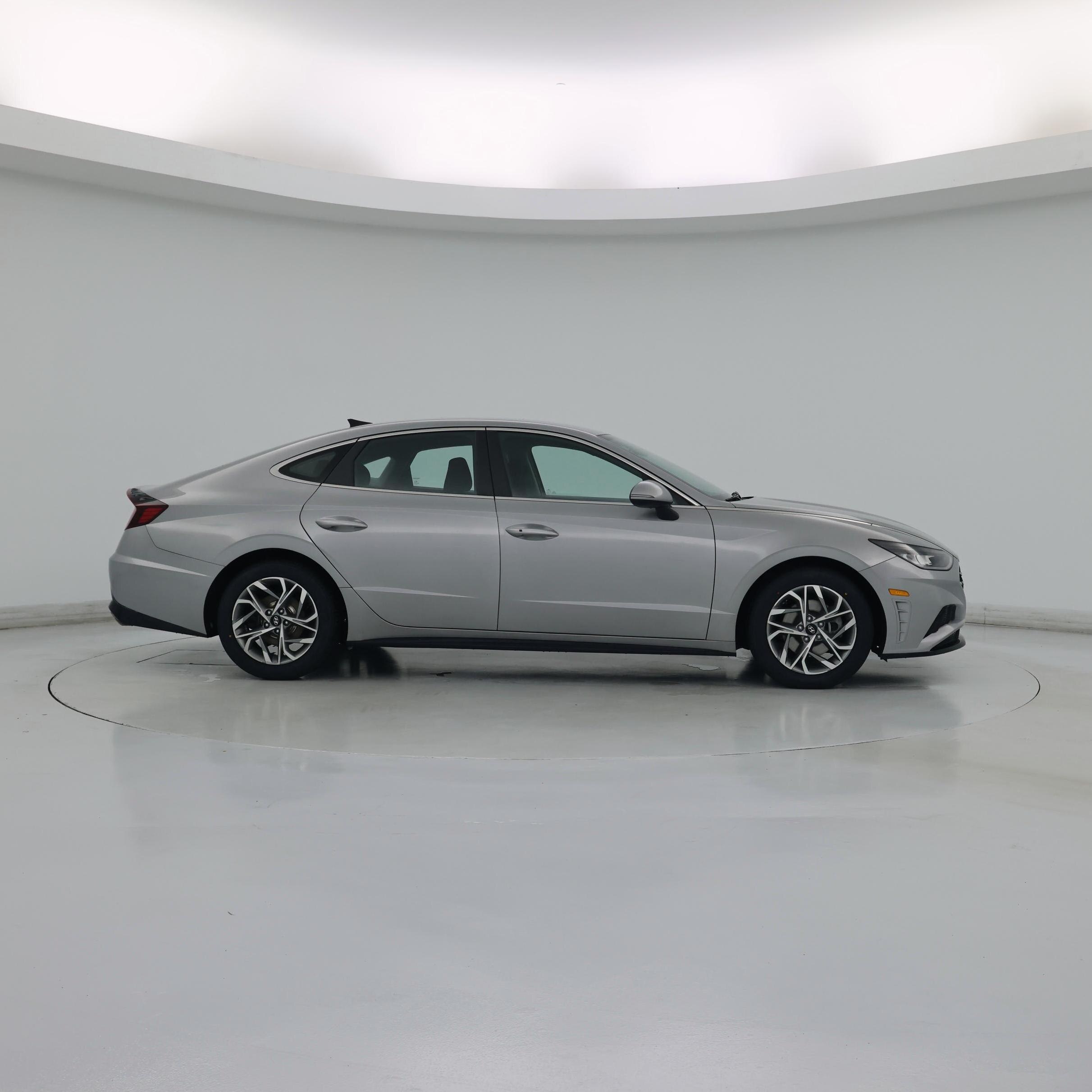 Thumbnail: 2023 Hyundai Sonata - 7