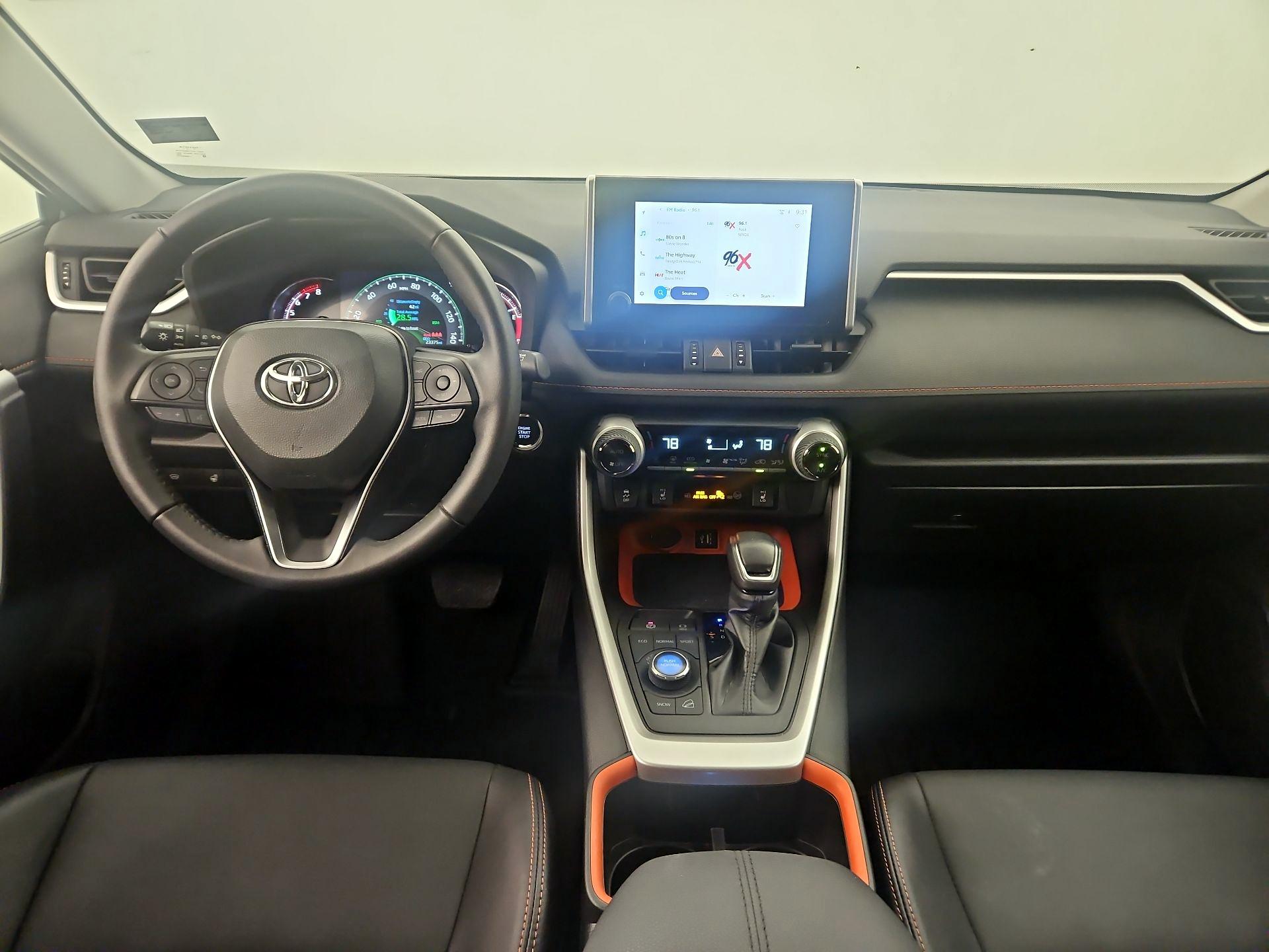 Thumbnail: 2024 Toyota RAV4 - 9