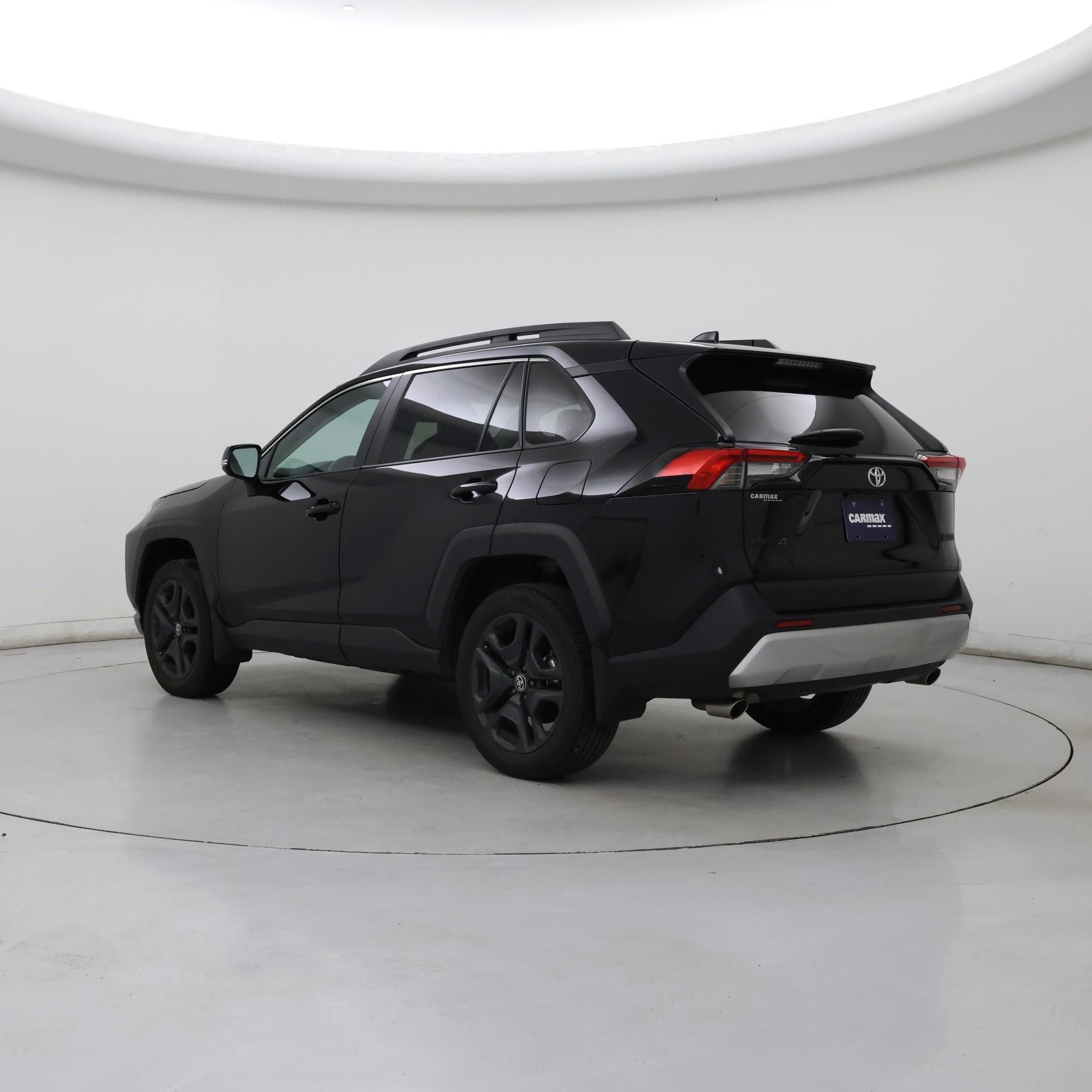 Thumbnail: 2024 Toyota RAV4 - 2