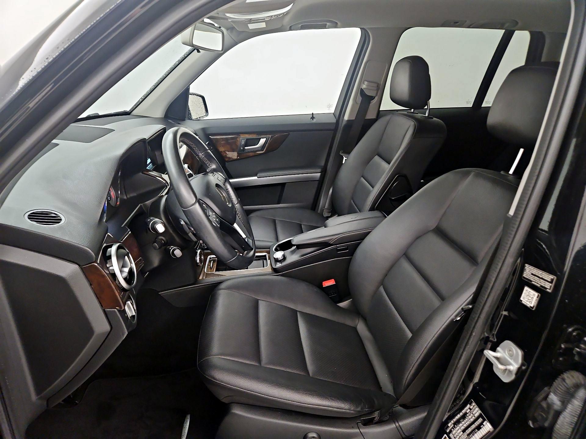 Thumbnail: 2015 Mercedes-Benz GLK - 11