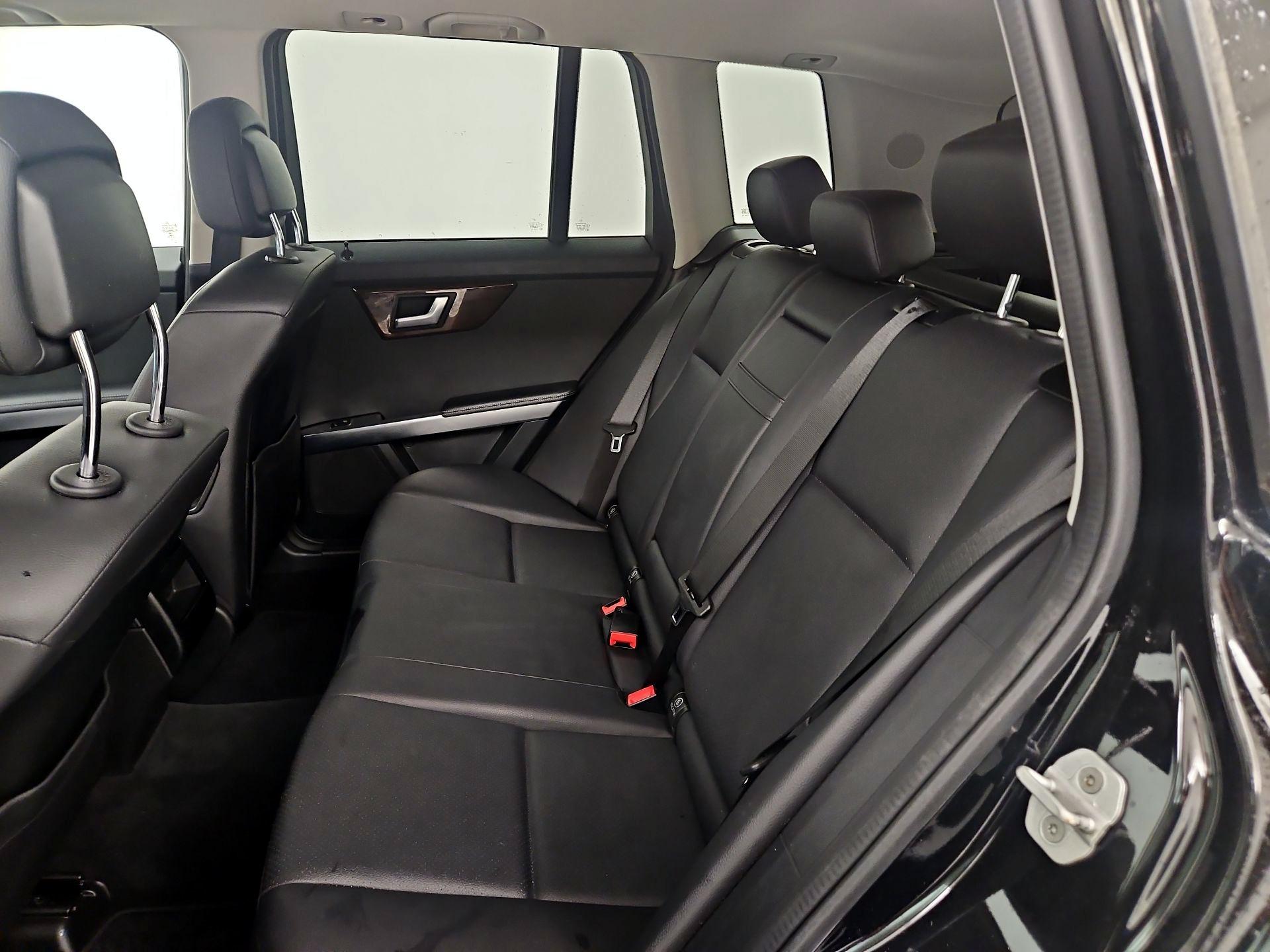 Thumbnail: 2015 Mercedes-Benz GLK - 18