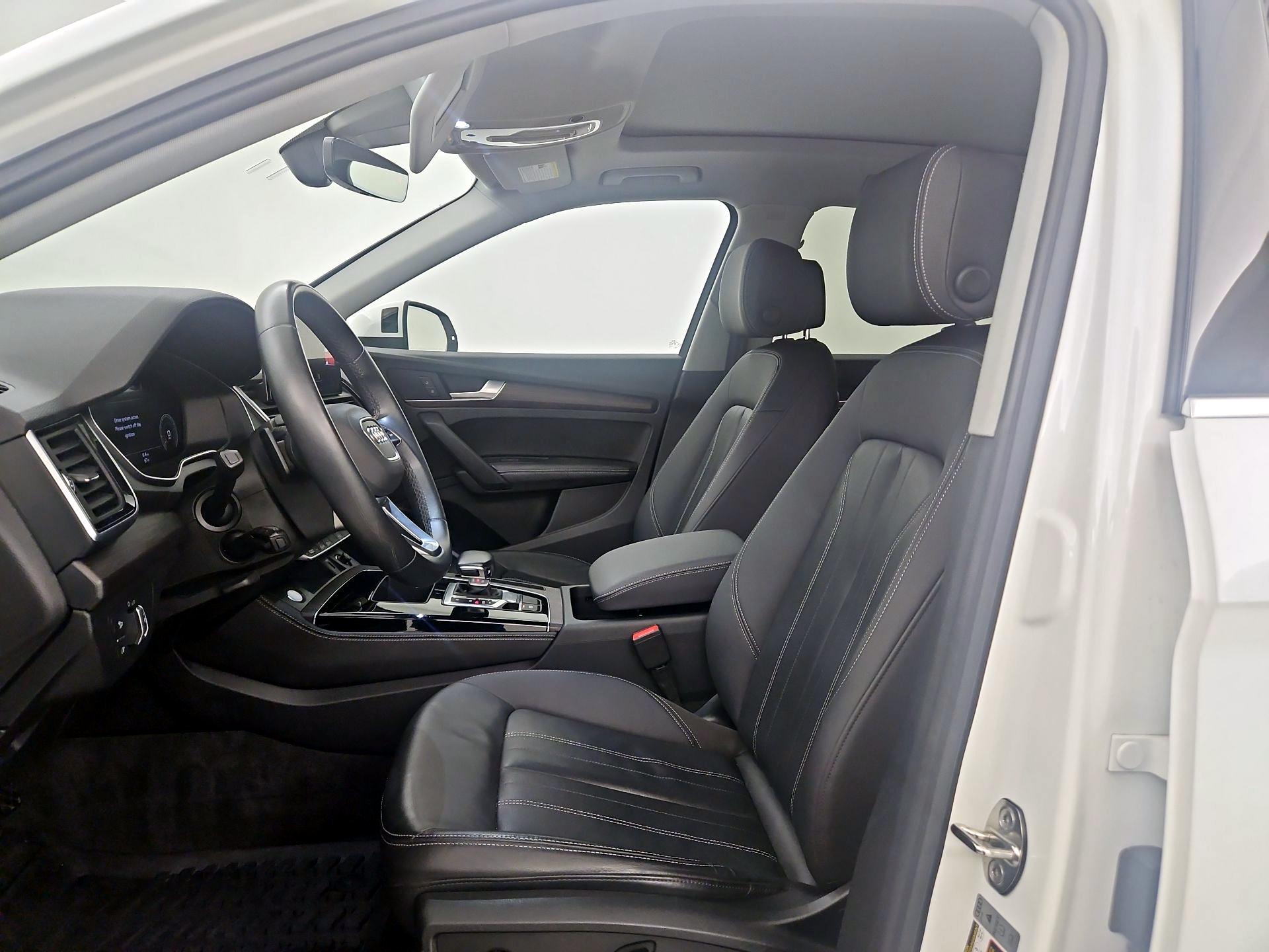 Thumbnail: 2021 Audi Q5 - 11