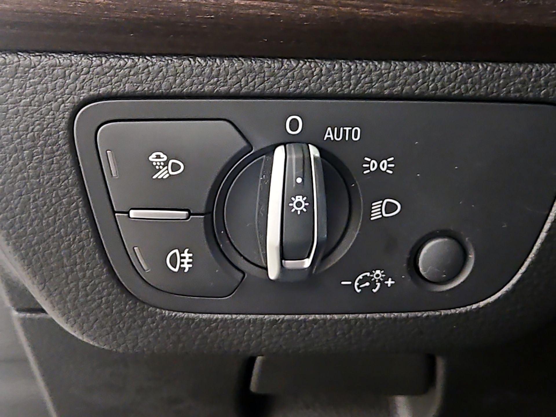 Thumbnail: 2021 Audi Q5 - 13
