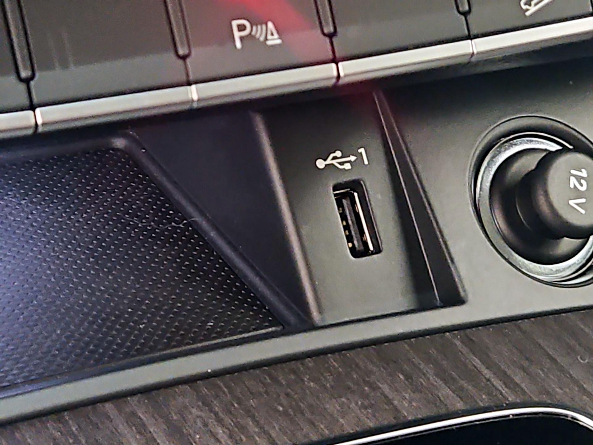 Thumbnail: 2021 Audi Q5 - 18