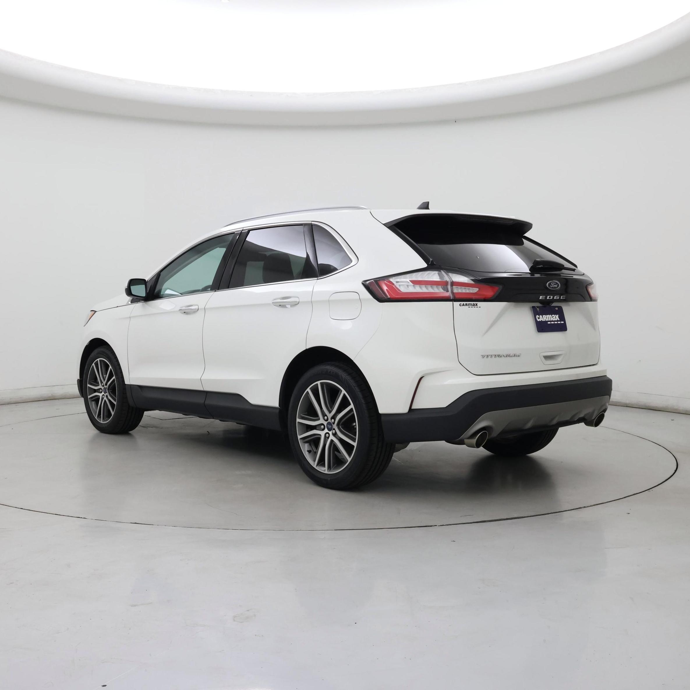 Thumbnail: 2021 Ford Edge - 2