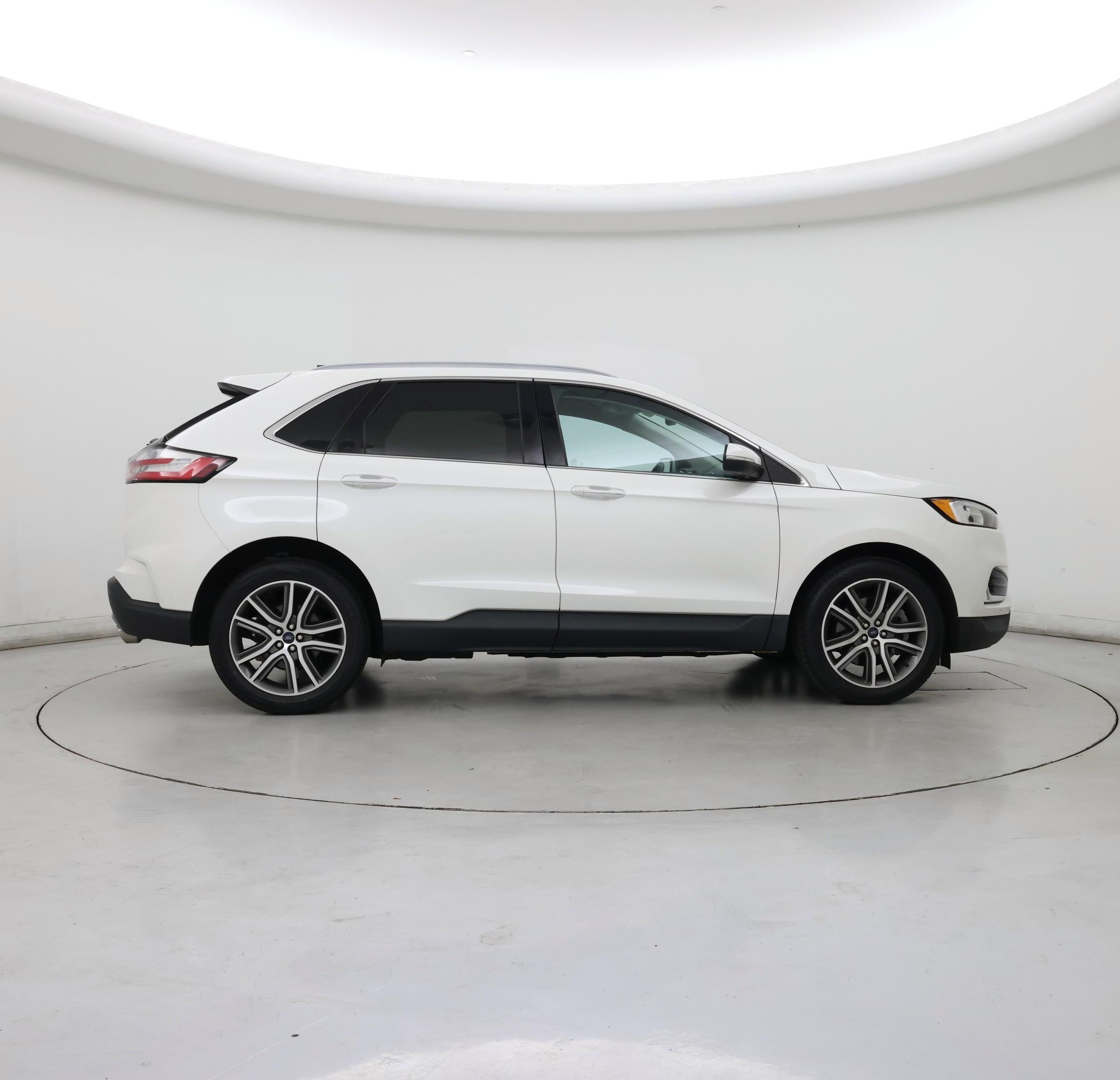 Thumbnail: 2021 Ford Edge - 7