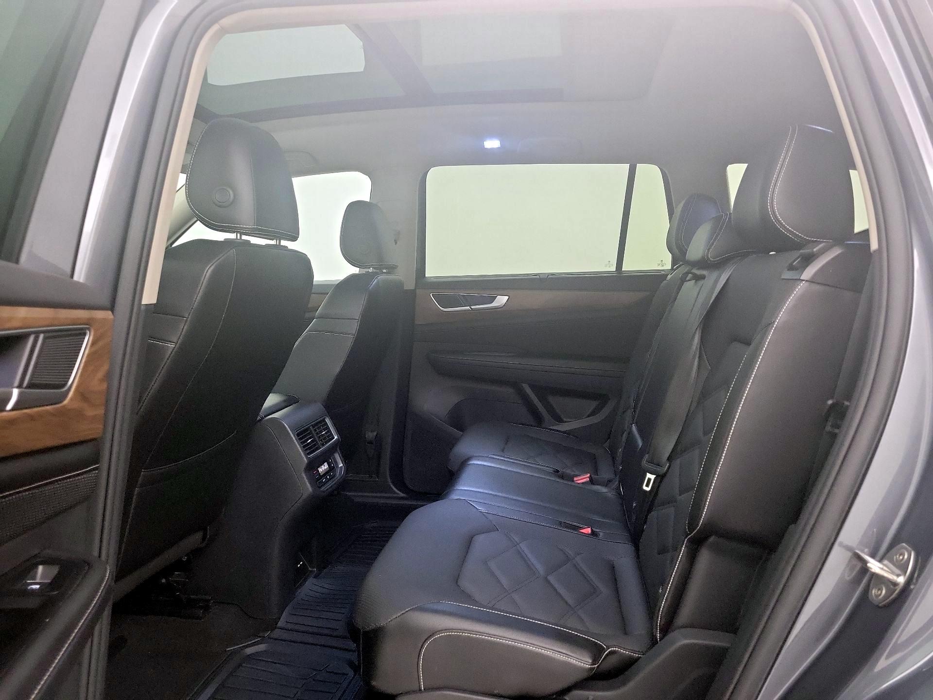 Thumbnail: 2024 Volkswagen Atlas - 20