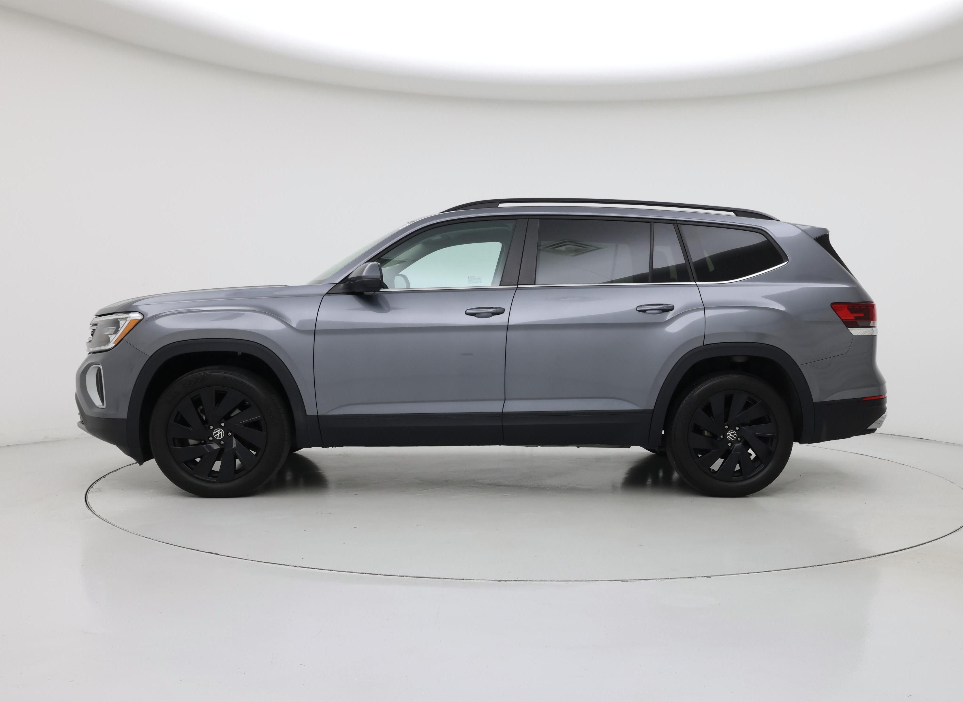 Thumbnail: 2024 Volkswagen Atlas - 3