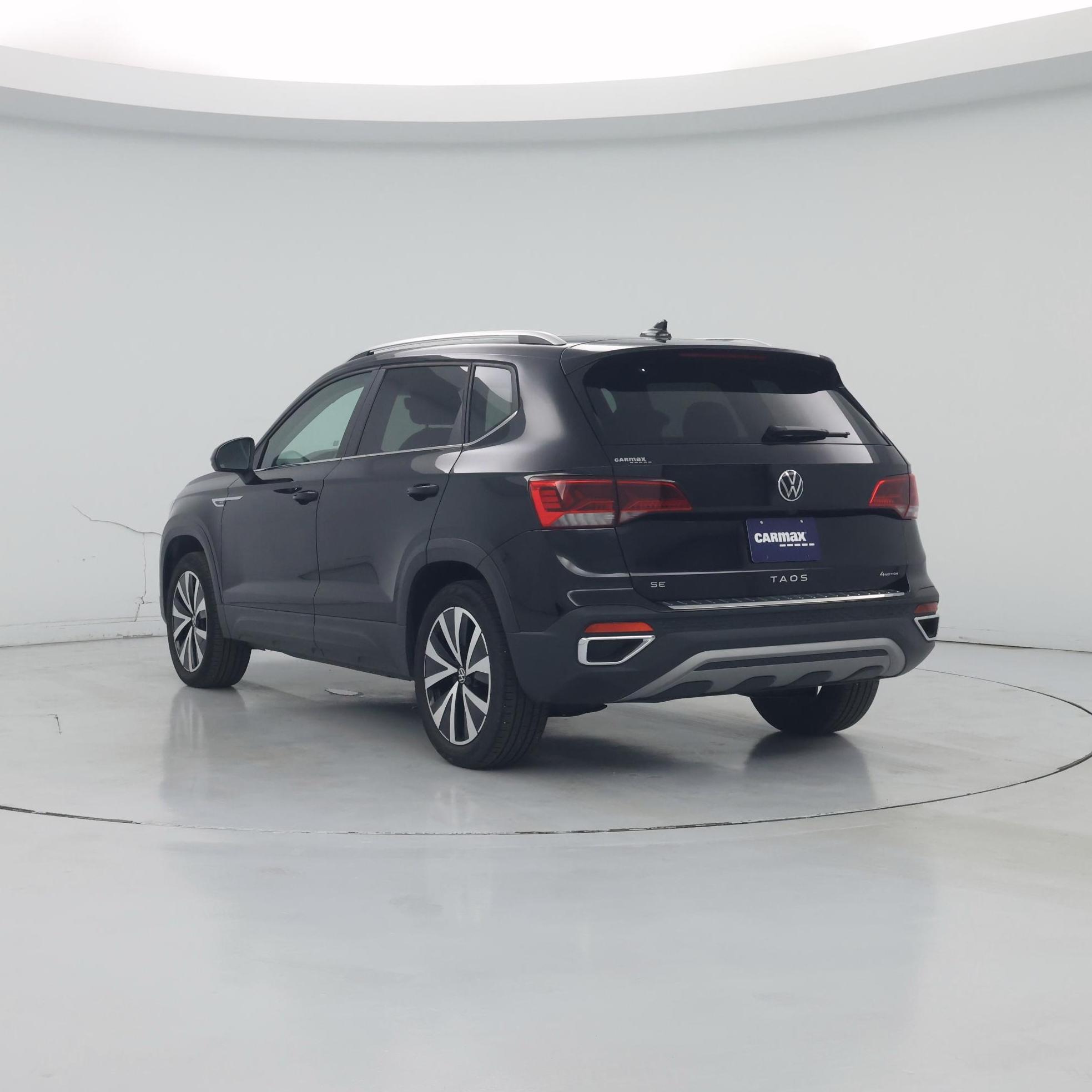 Thumbnail: 2022 Volkswagen Taos - 2
