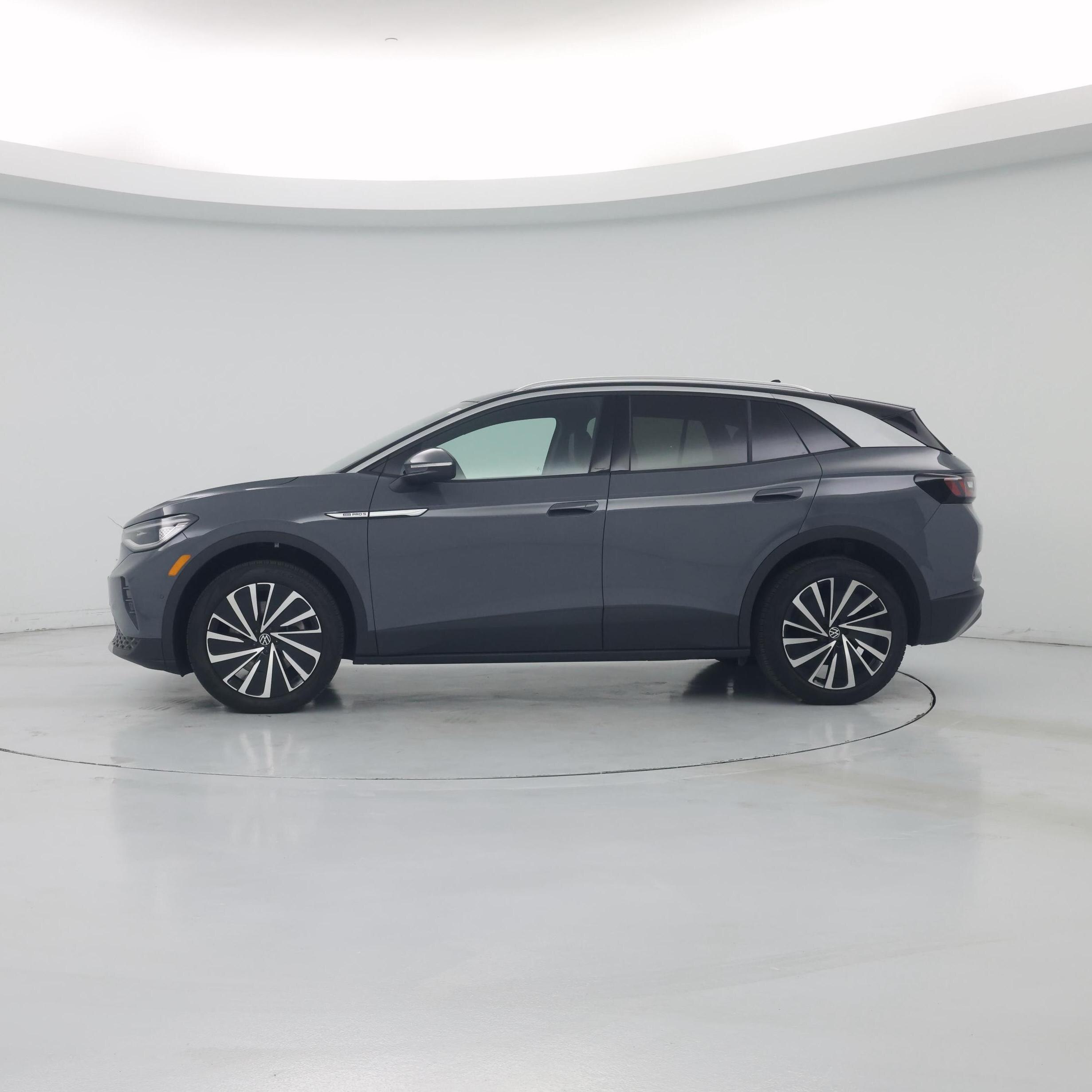 Thumbnail: 2023 Volkswagen ID.4 - 3