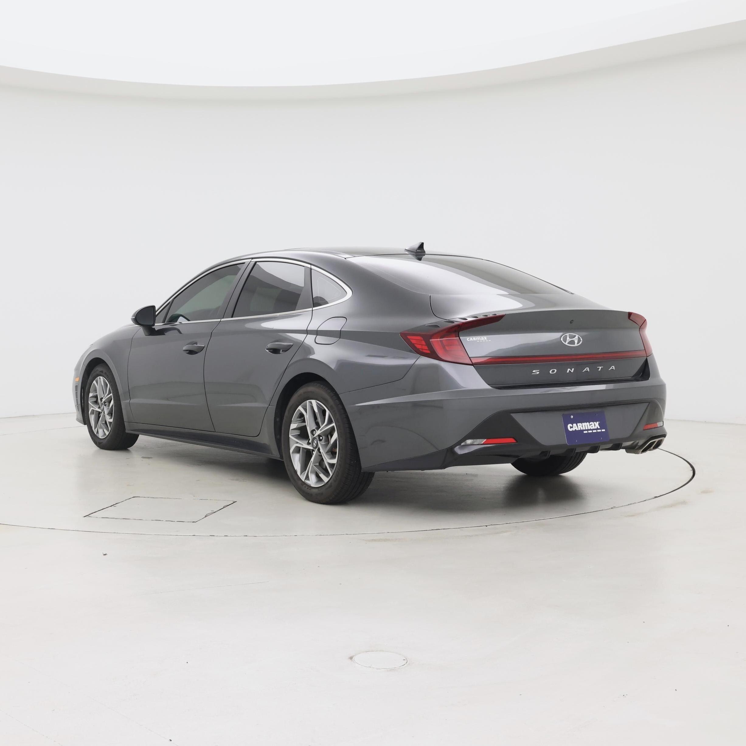 Thumbnail: 2022 Hyundai Sonata - 2