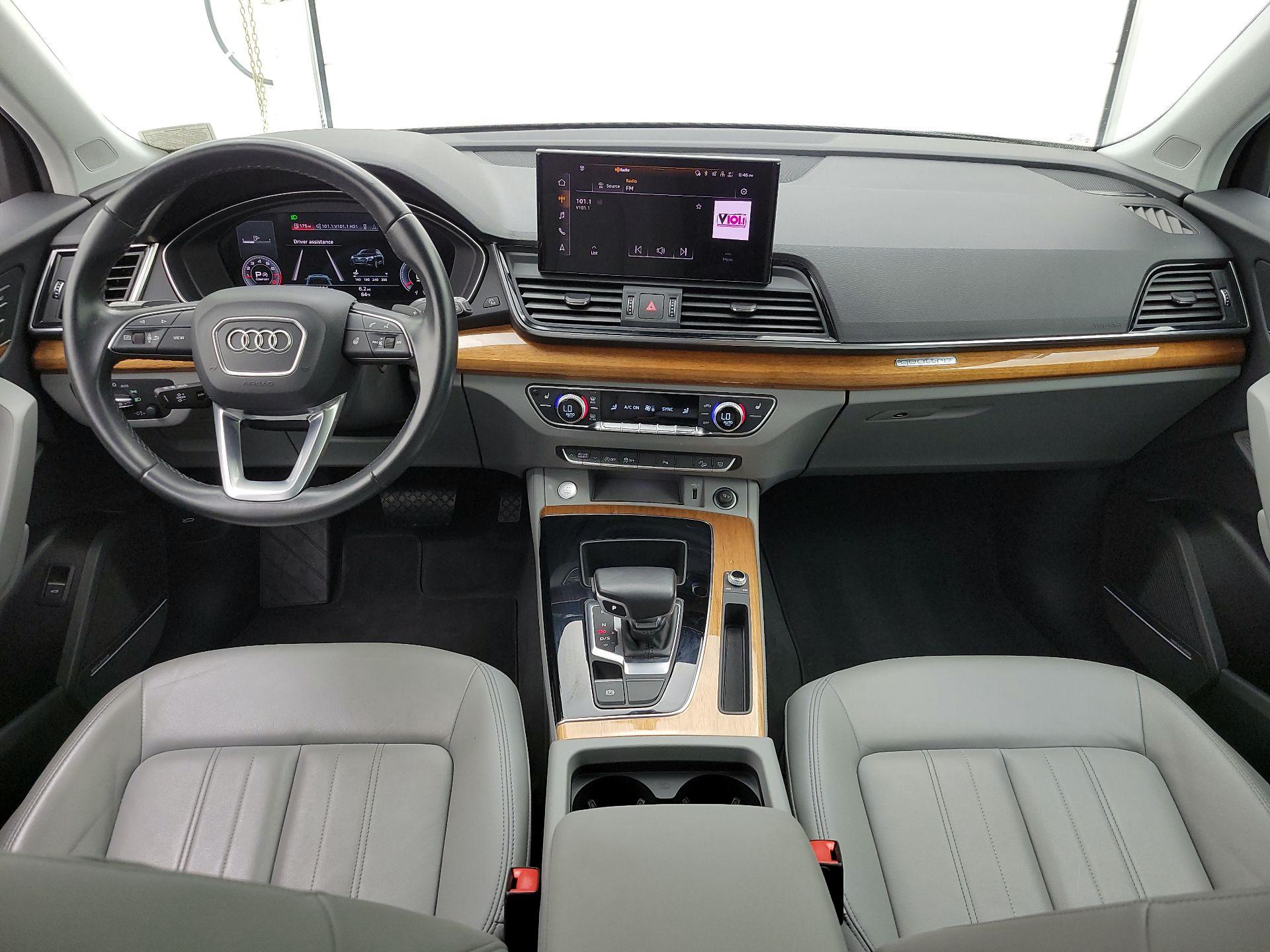 Thumbnail: 2023 Audi Q5 - 9
