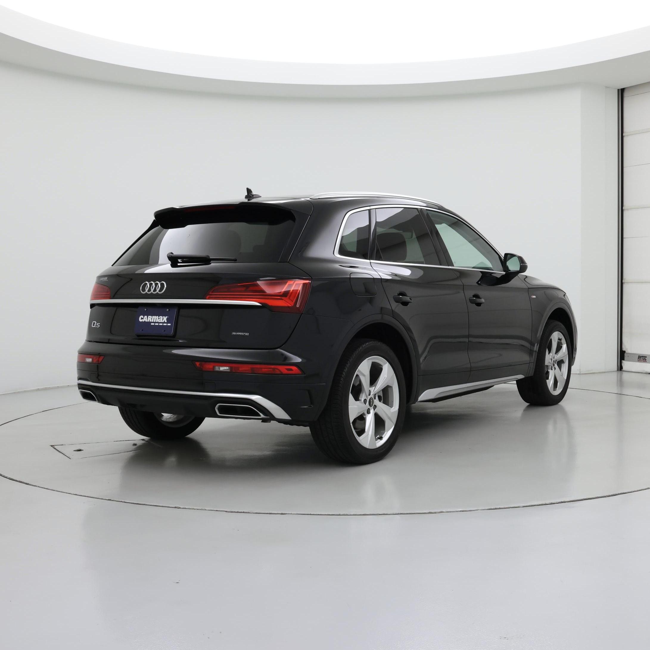 Thumbnail: 2023 Audi Q5 - 8