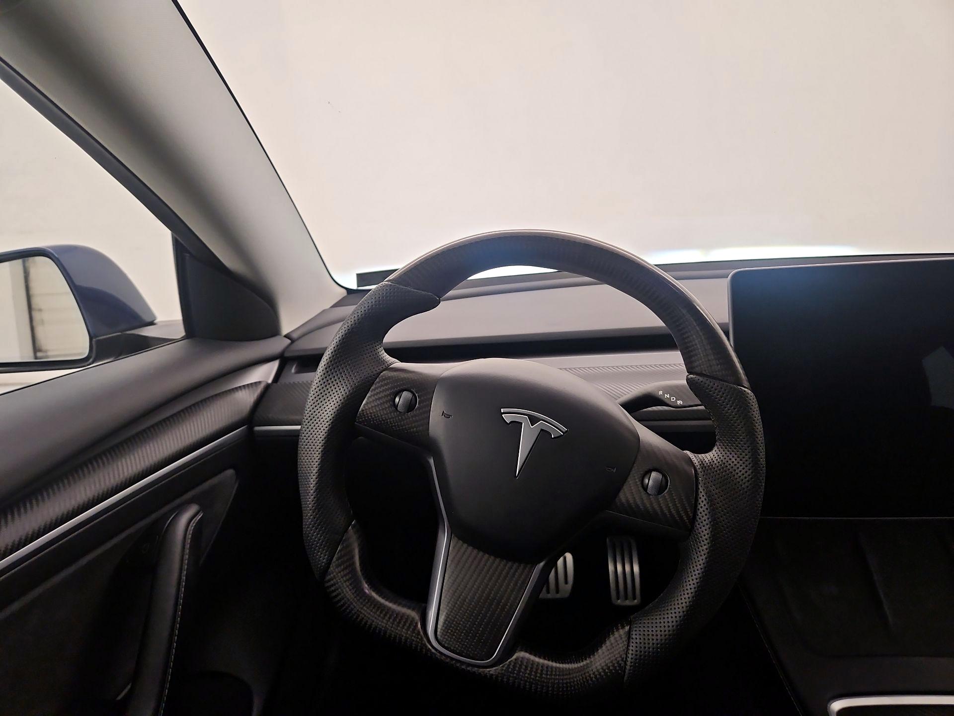 Thumbnail: 2023 Tesla Model 3 - 10