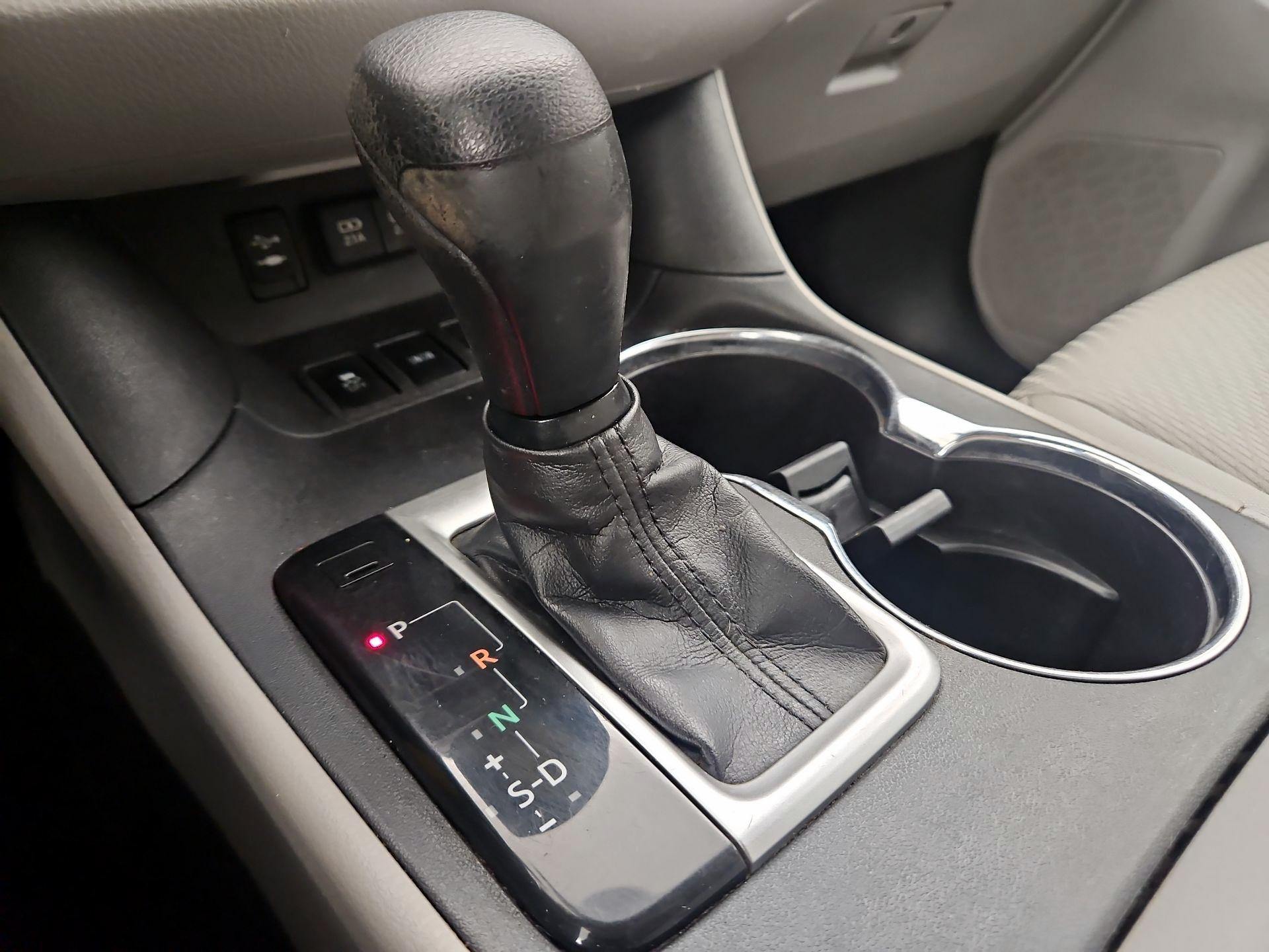 Thumbnail: 2019 Toyota Highlander - 17