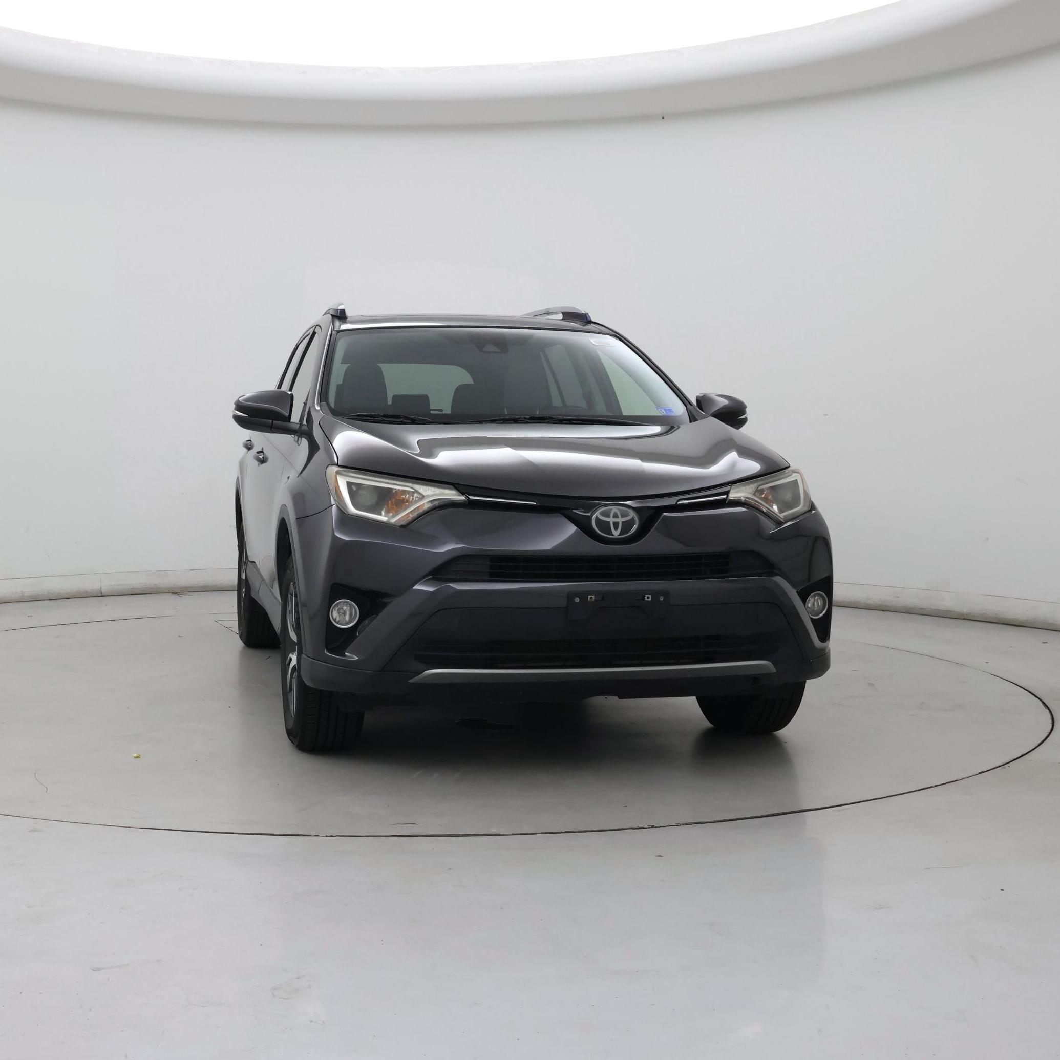 Thumbnail: 2018 Toyota RAV4 - 5