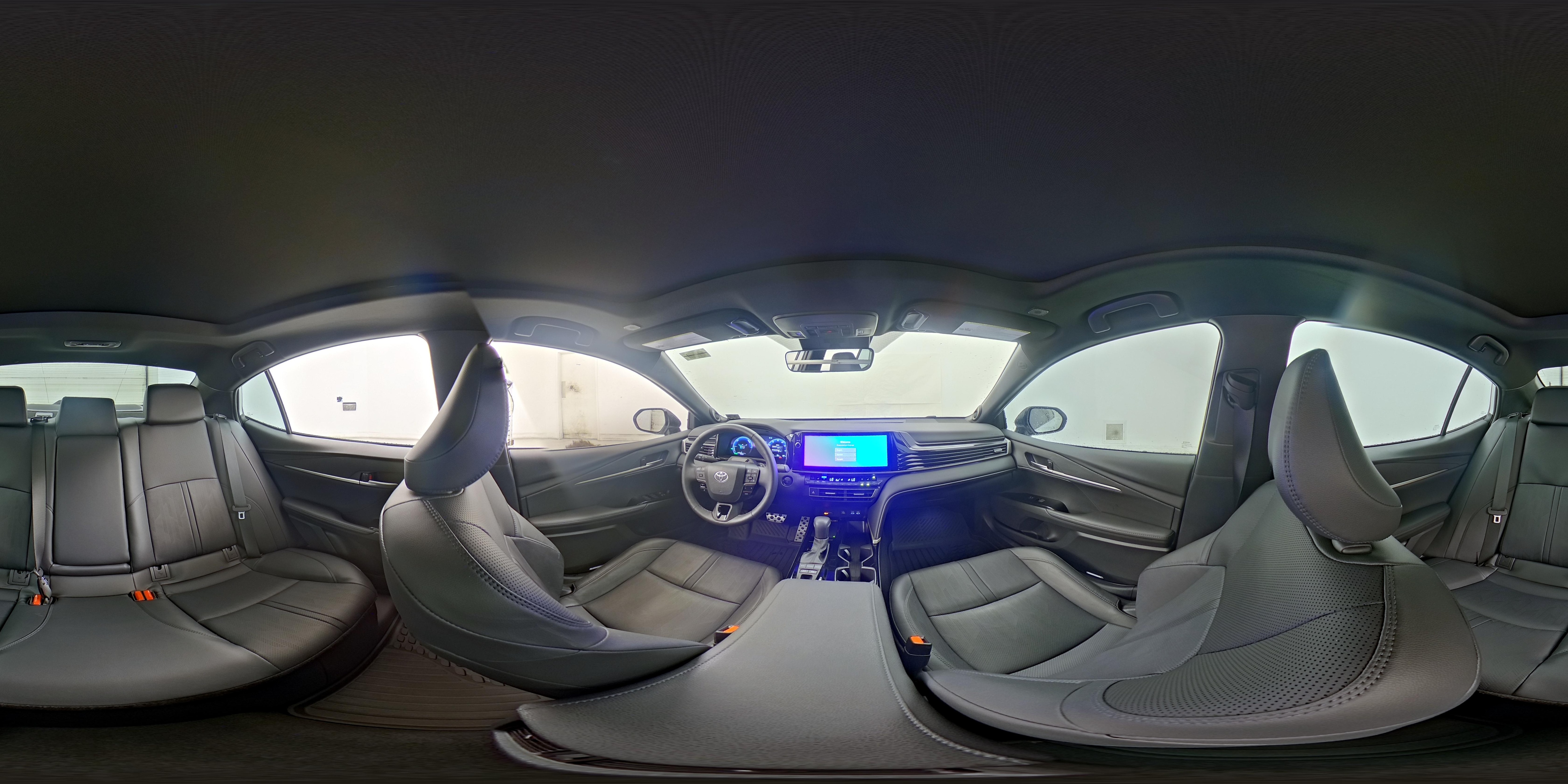2025 Toyota Camry XSE - Photo 25