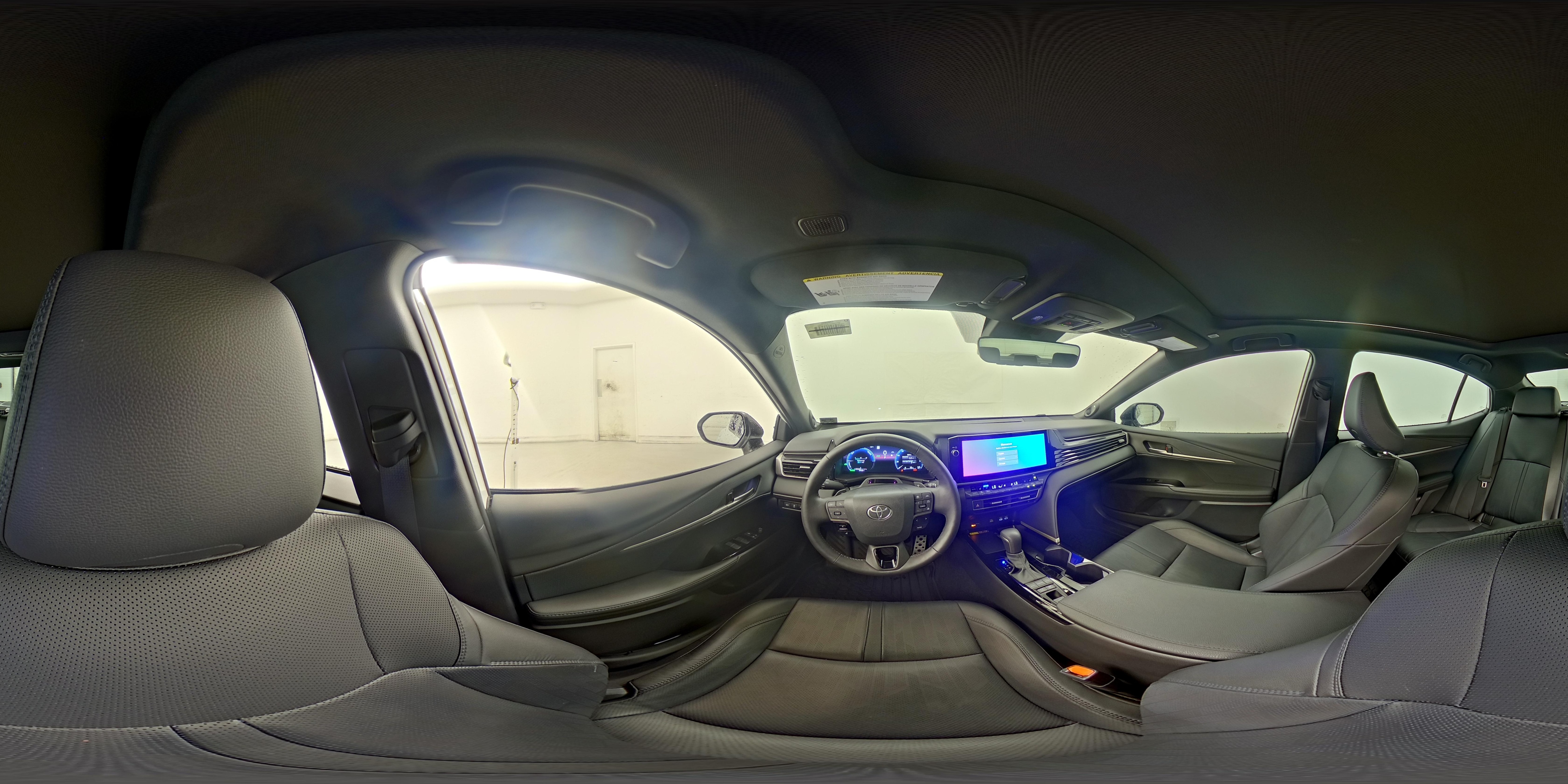 2025 Toyota Camry XSE - Photo 27