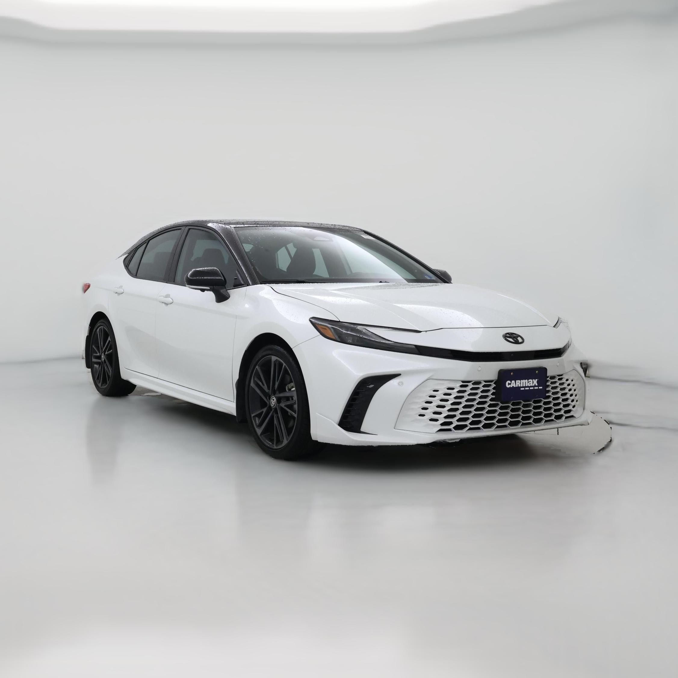 Thumbnail: 2025 Toyota Camry - 1