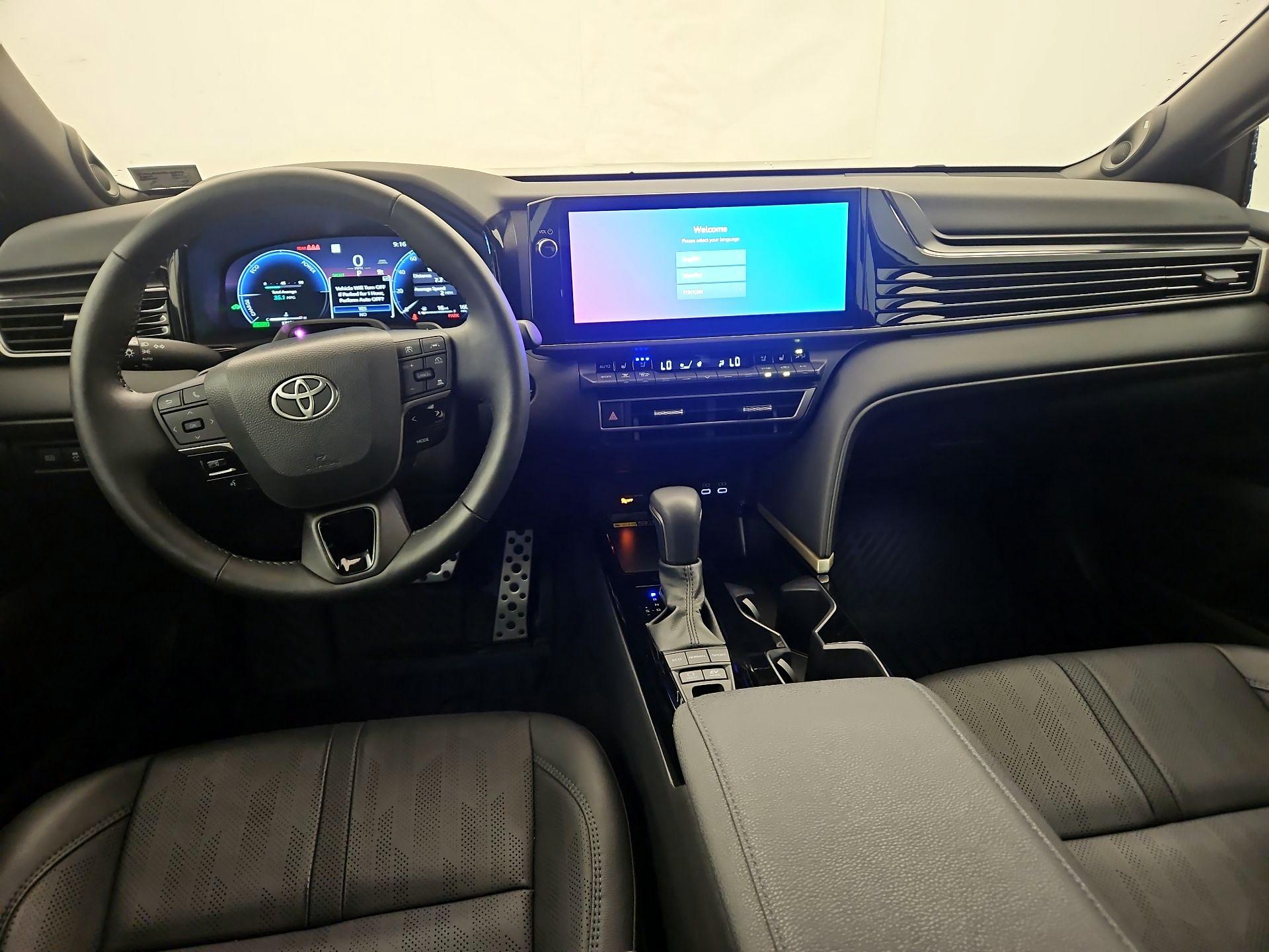 Thumbnail: 2025 Toyota Camry - 9