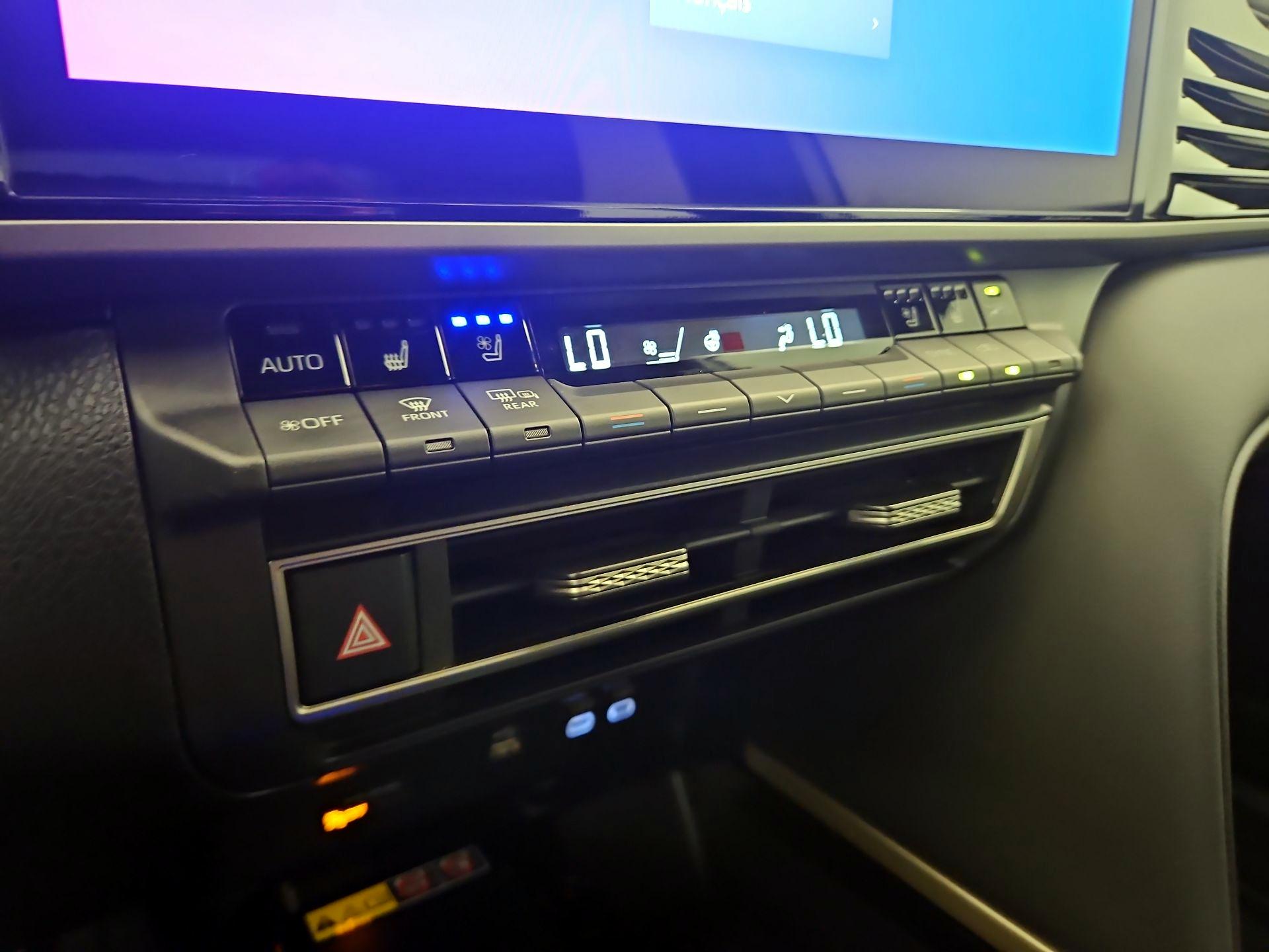 Thumbnail: 2025 Toyota Camry - 16