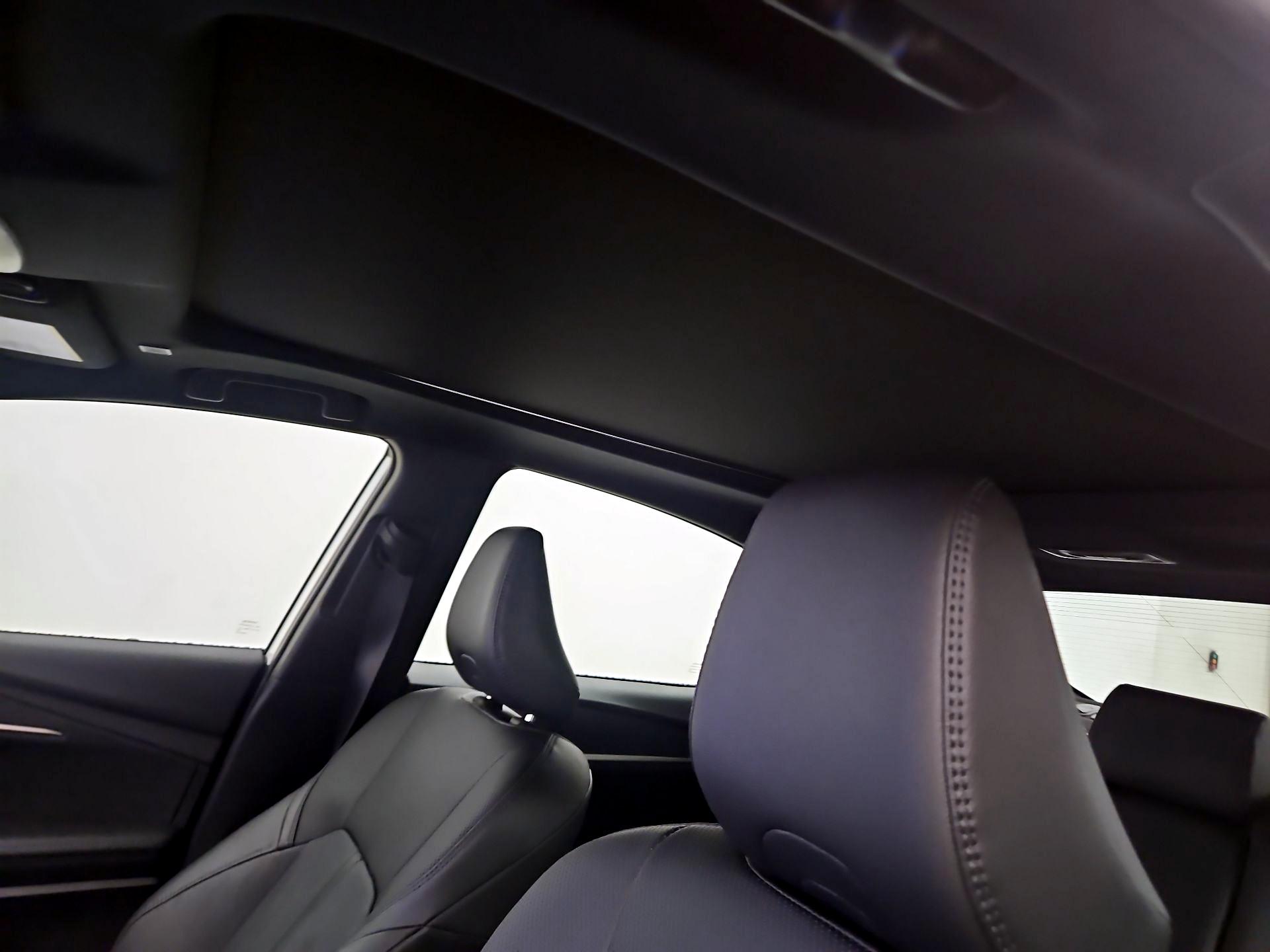 Thumbnail: 2025 Toyota Camry - 19