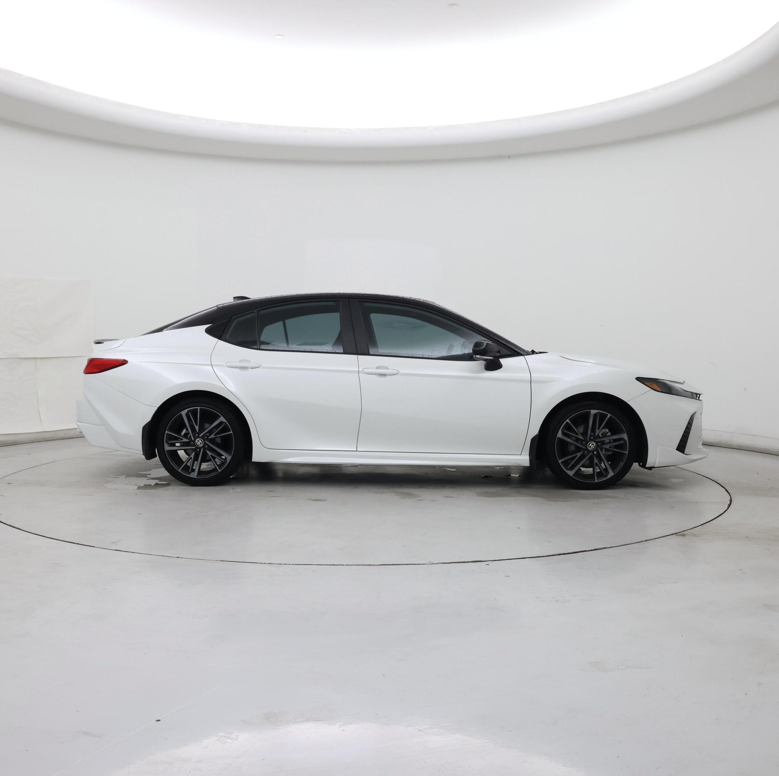 Thumbnail: 2025 Toyota Camry - 7
