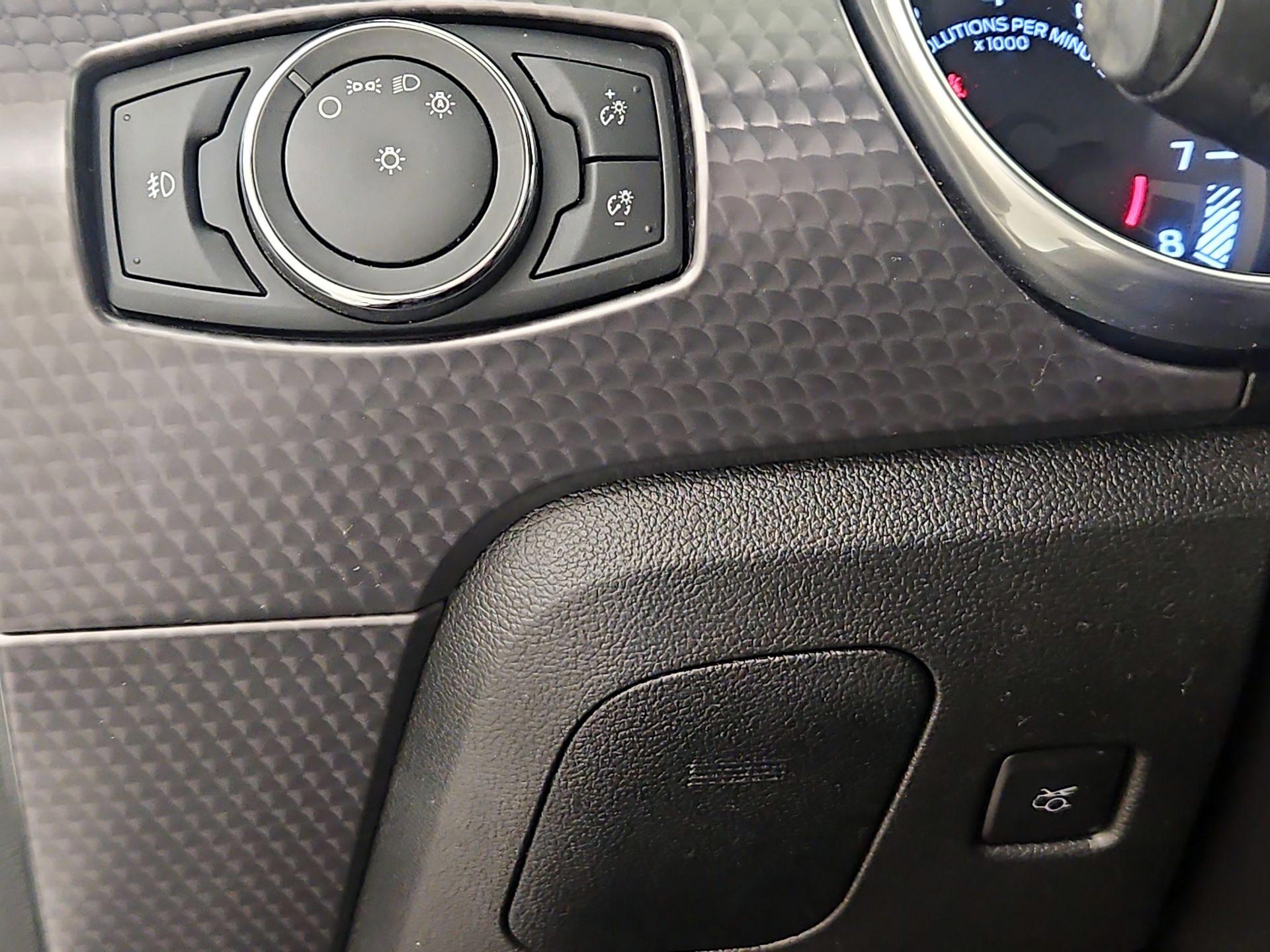 Thumbnail: 2018 Ford Mustang - 13