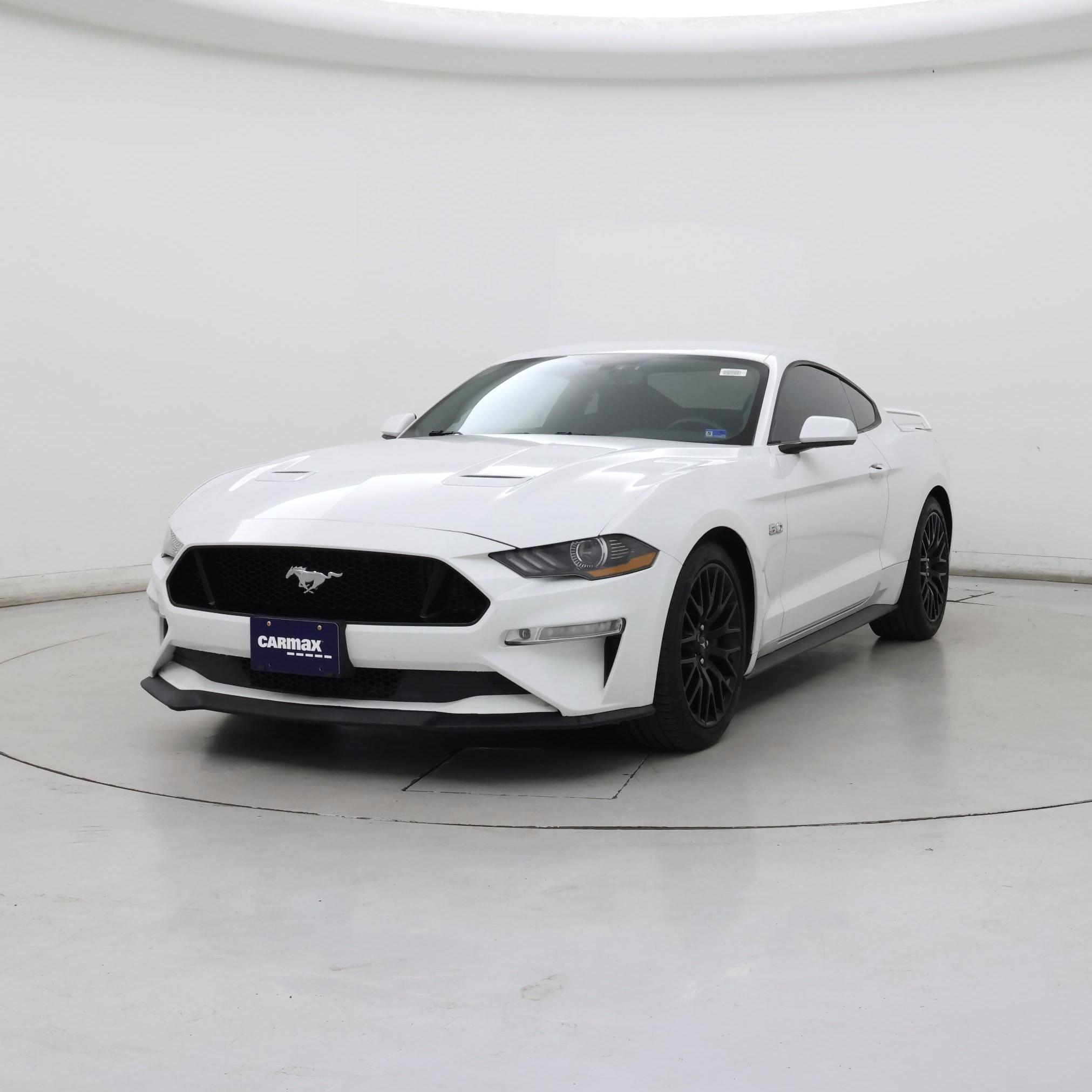 Thumbnail: 2018 Ford Mustang - 4