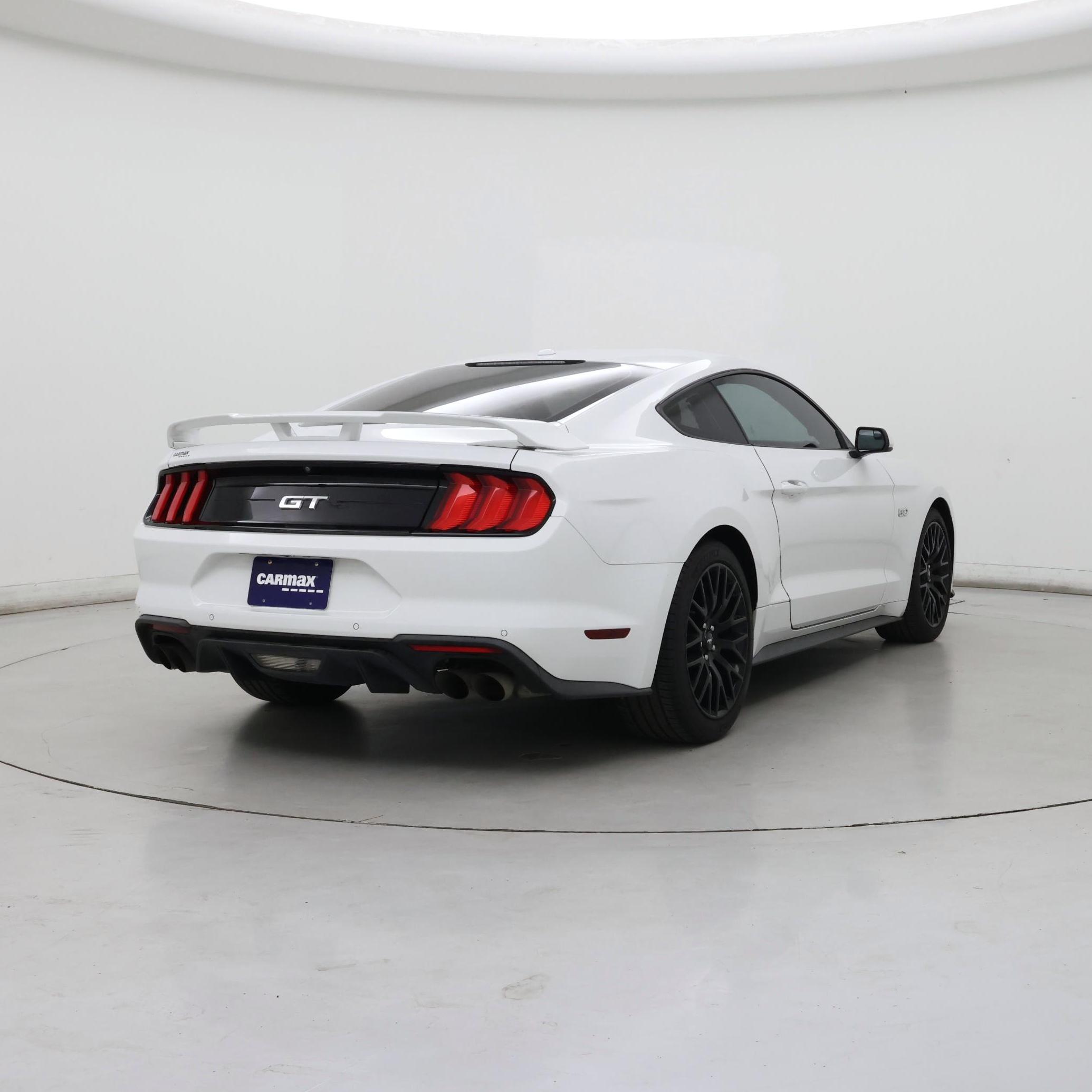 Thumbnail: 2018 Ford Mustang - 8