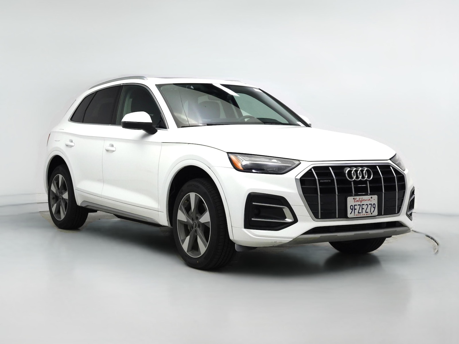 2023 Audi Q5 Premium - Photo 1