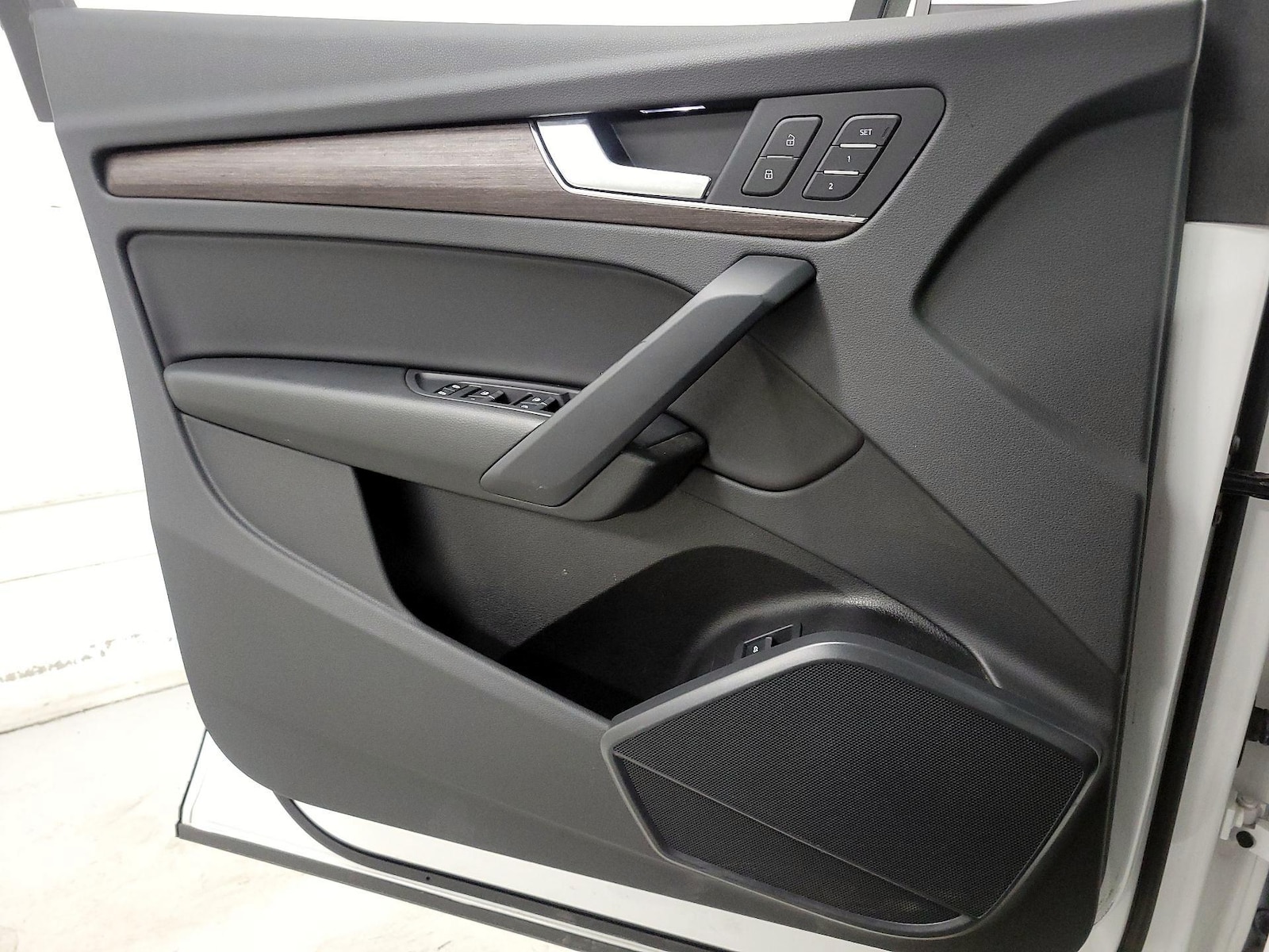 2023 Audi Q5 Premium - Photo 13