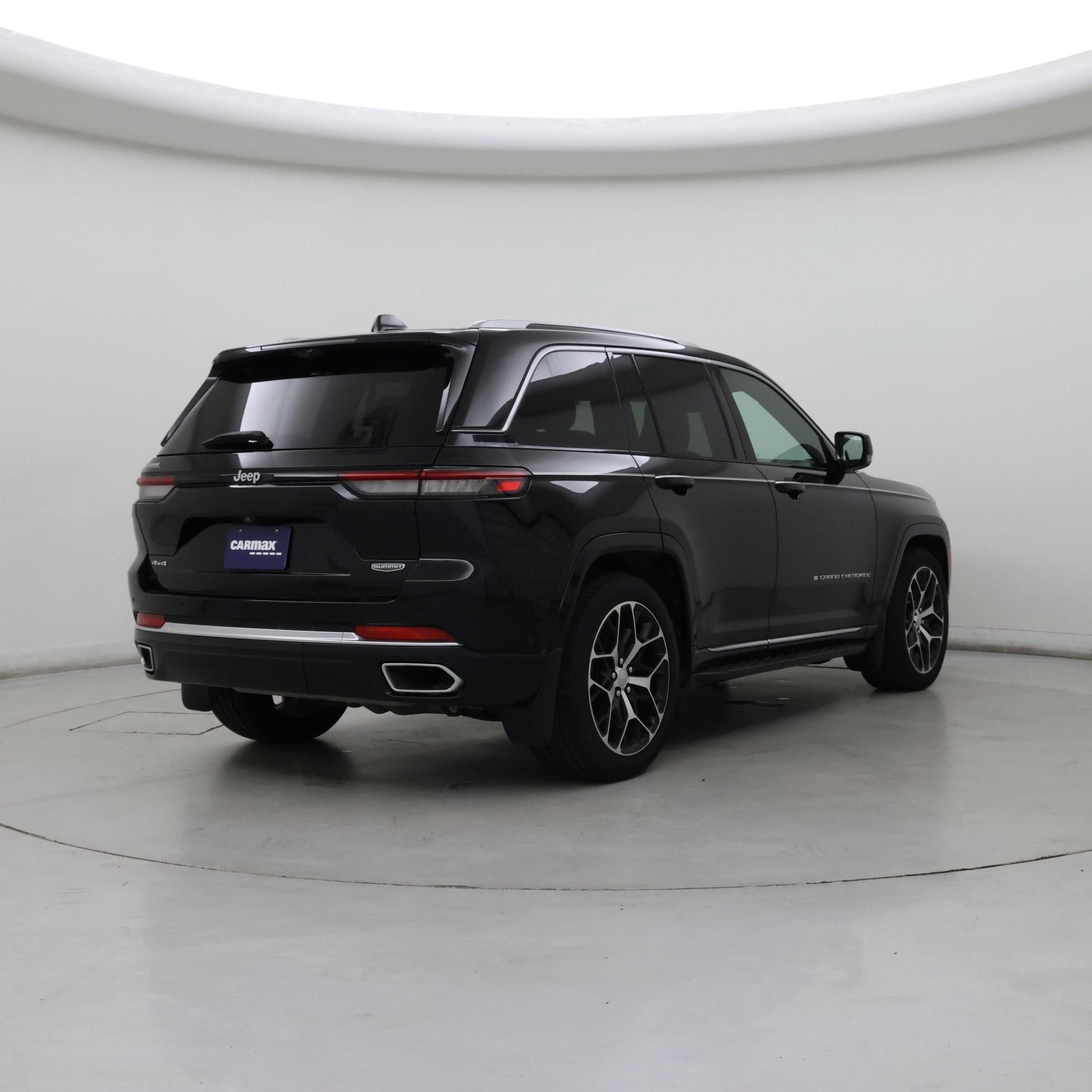 Thumbnail: 2022 Jeep Grand Cherokee - 8