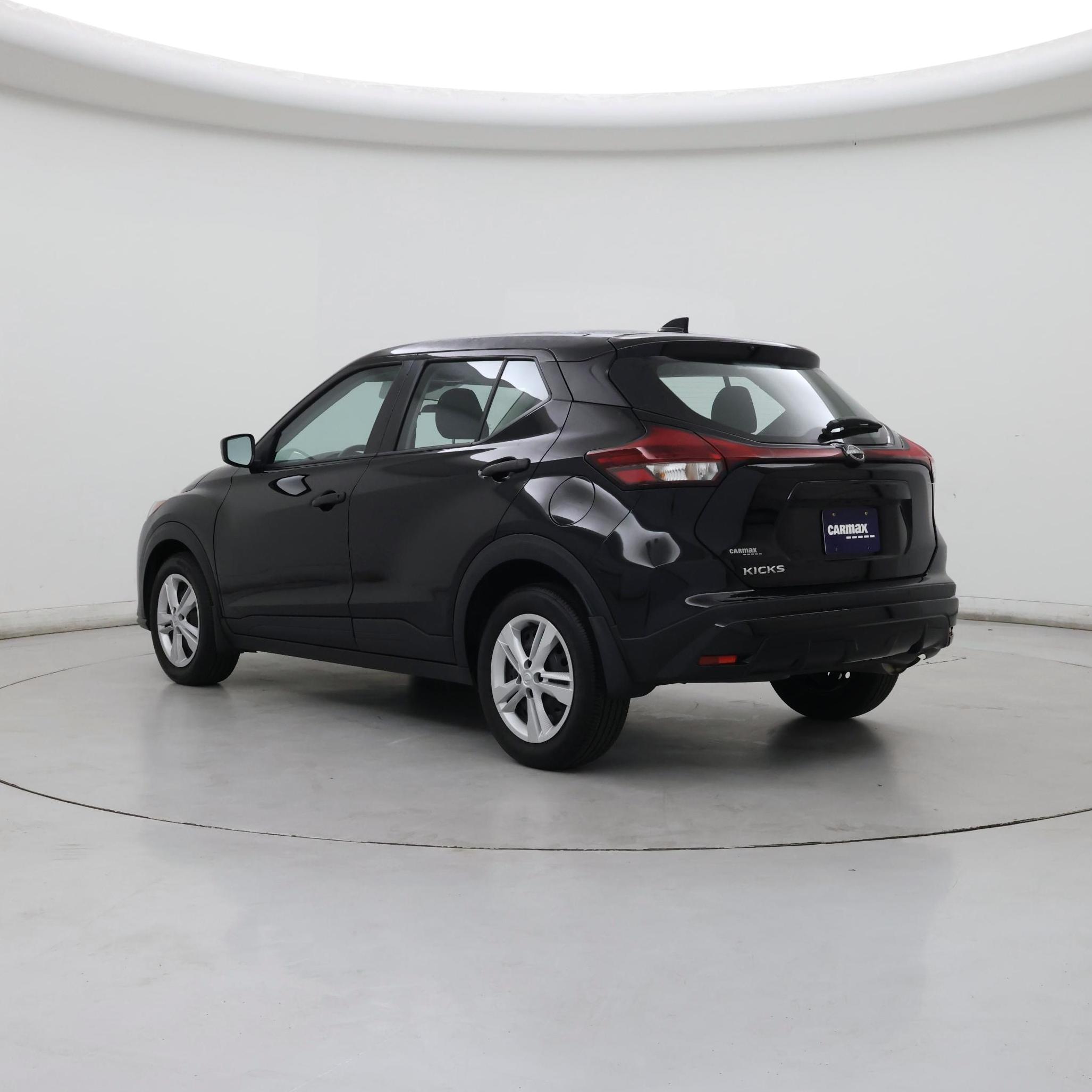 Thumbnail: 2024 Nissan Kicks - 2