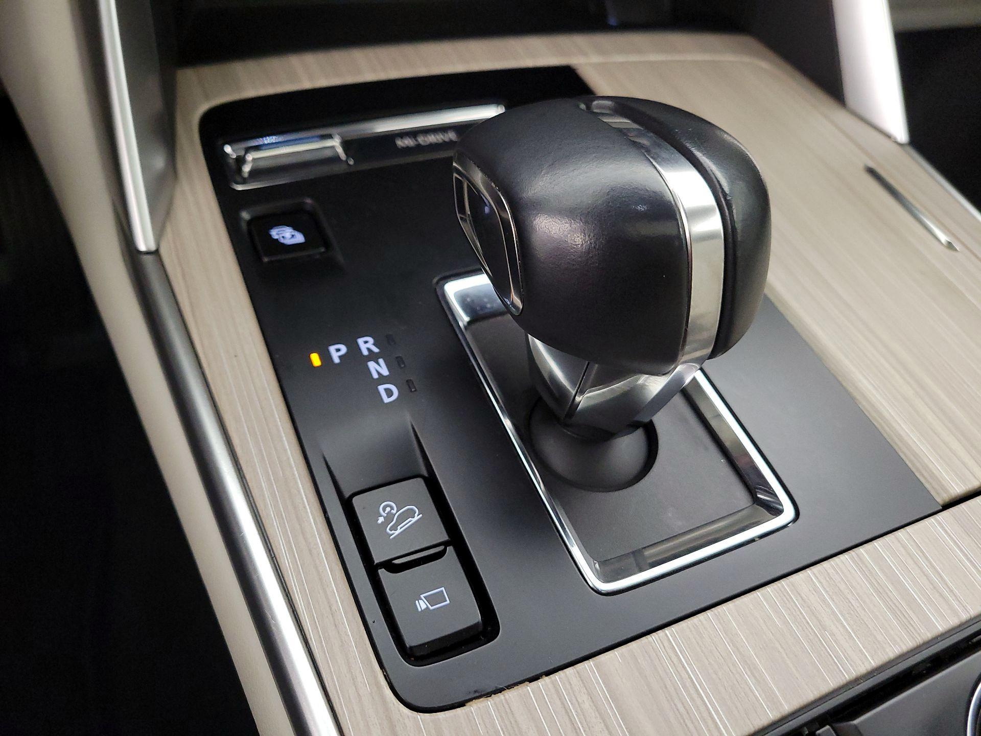 Thumbnail: 2024 Mazda CX-90 - 18
