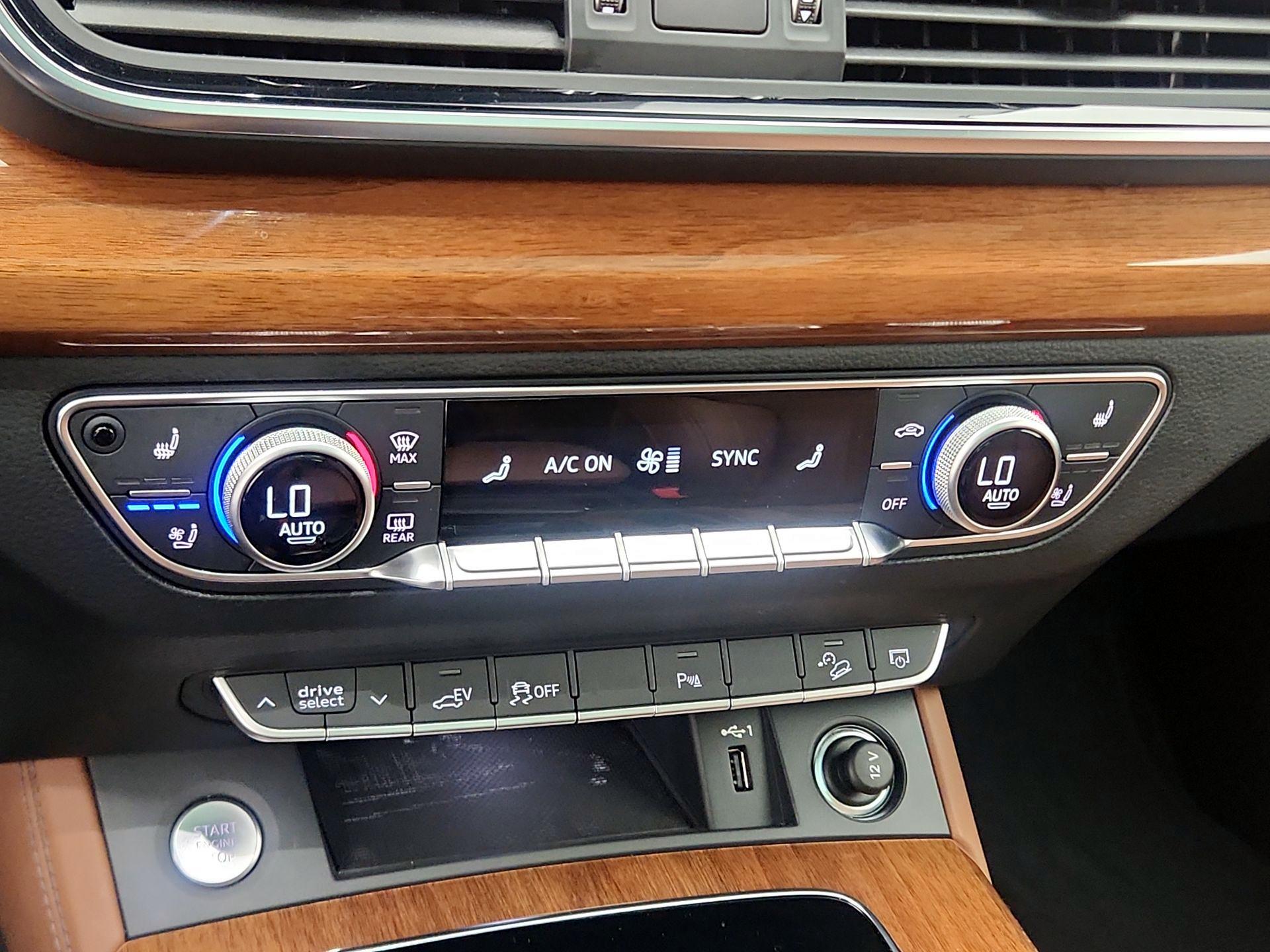 Thumbnail: 2022 Audi Q5 - 16