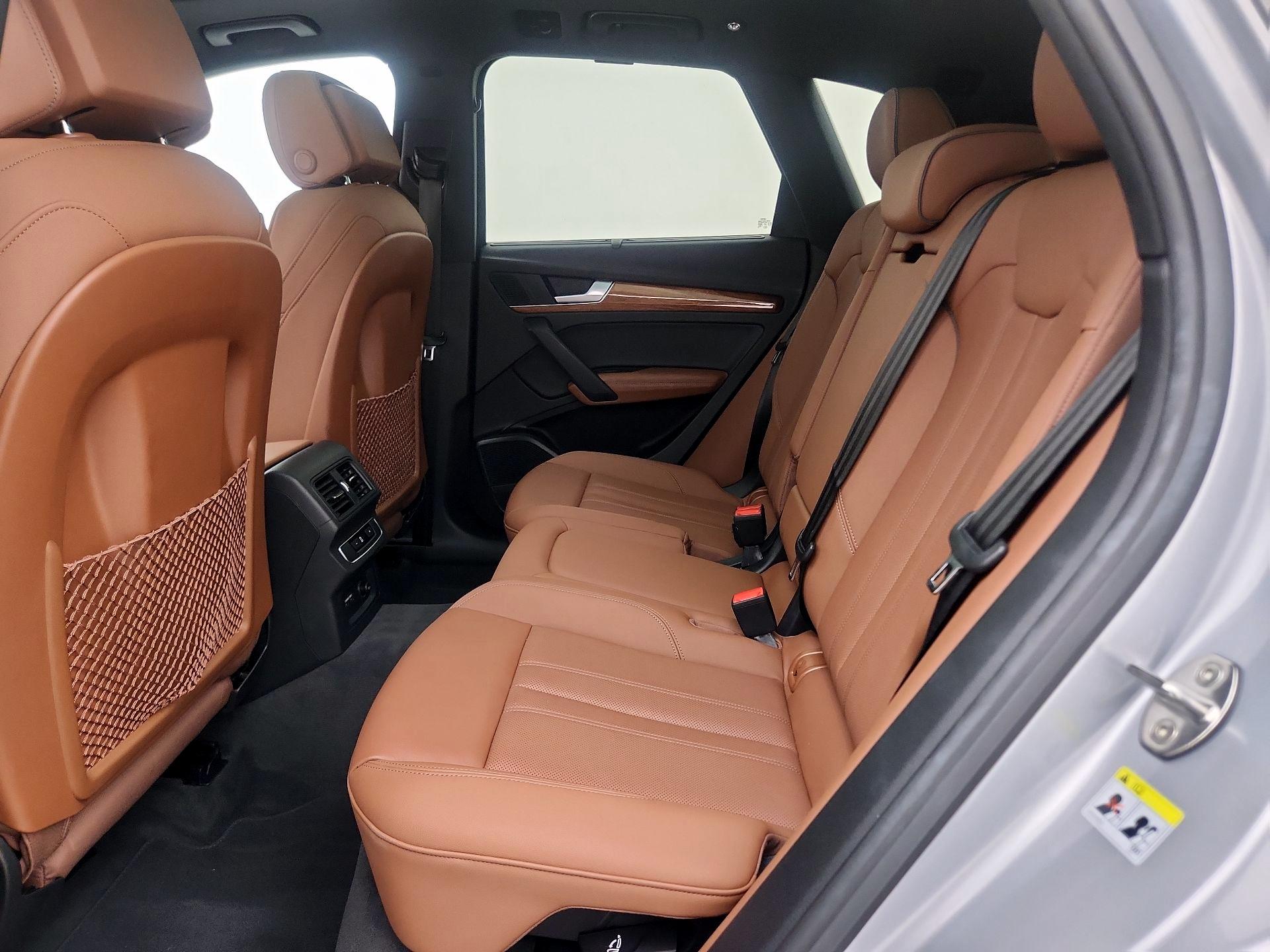 Thumbnail: 2022 Audi Q5 - 20
