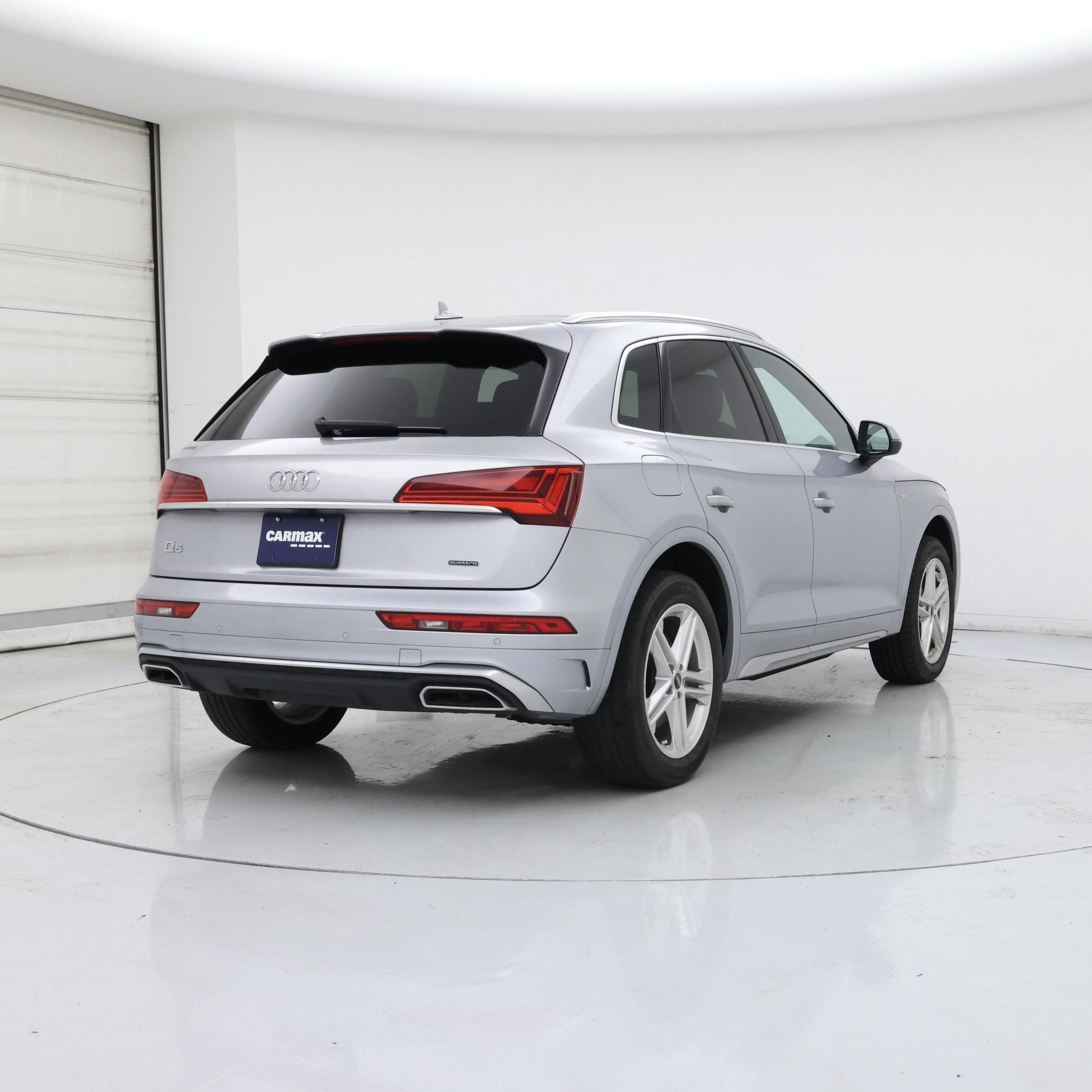 Thumbnail: 2022 Audi Q5 - 8