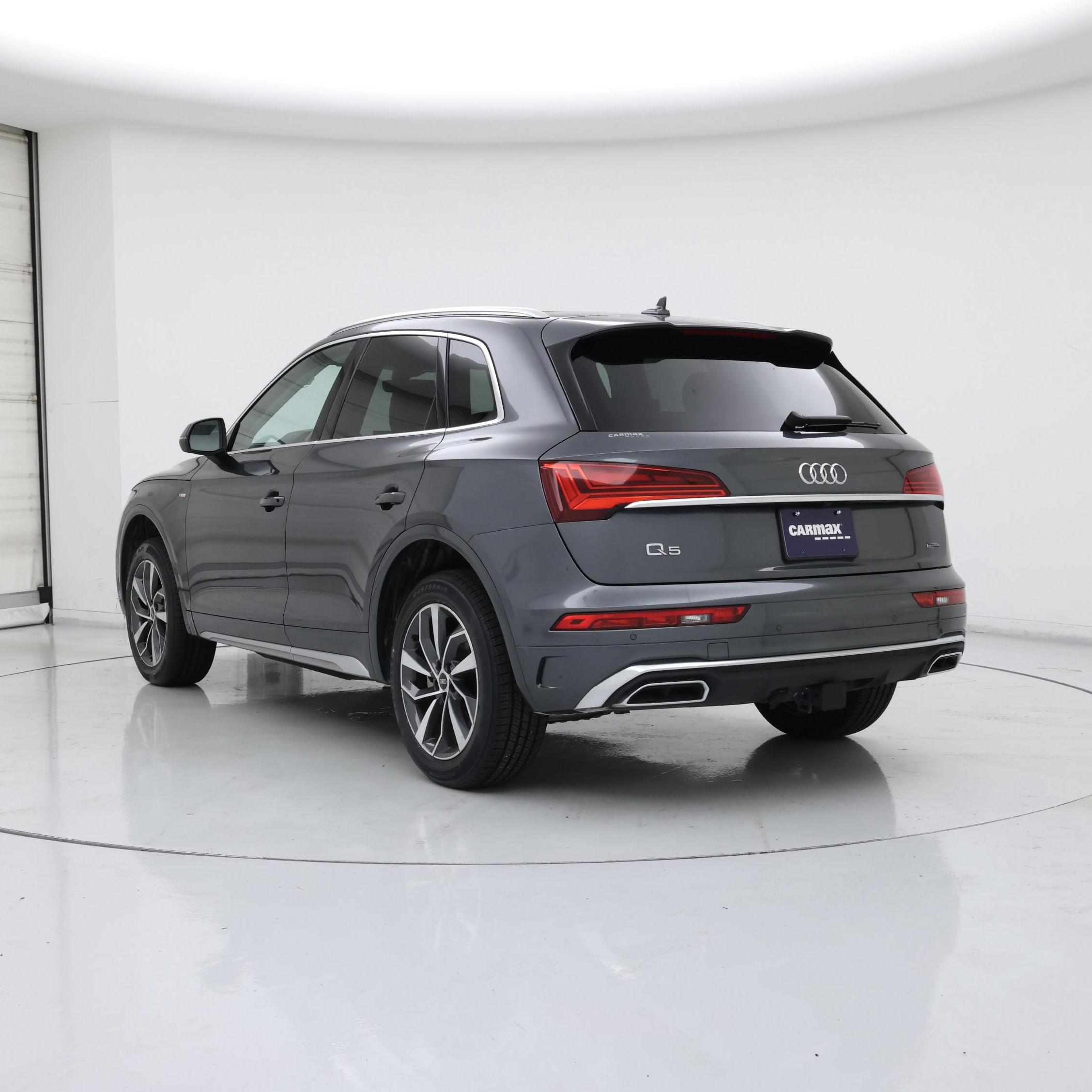 Thumbnail: 2023 Audi Q5 - 2