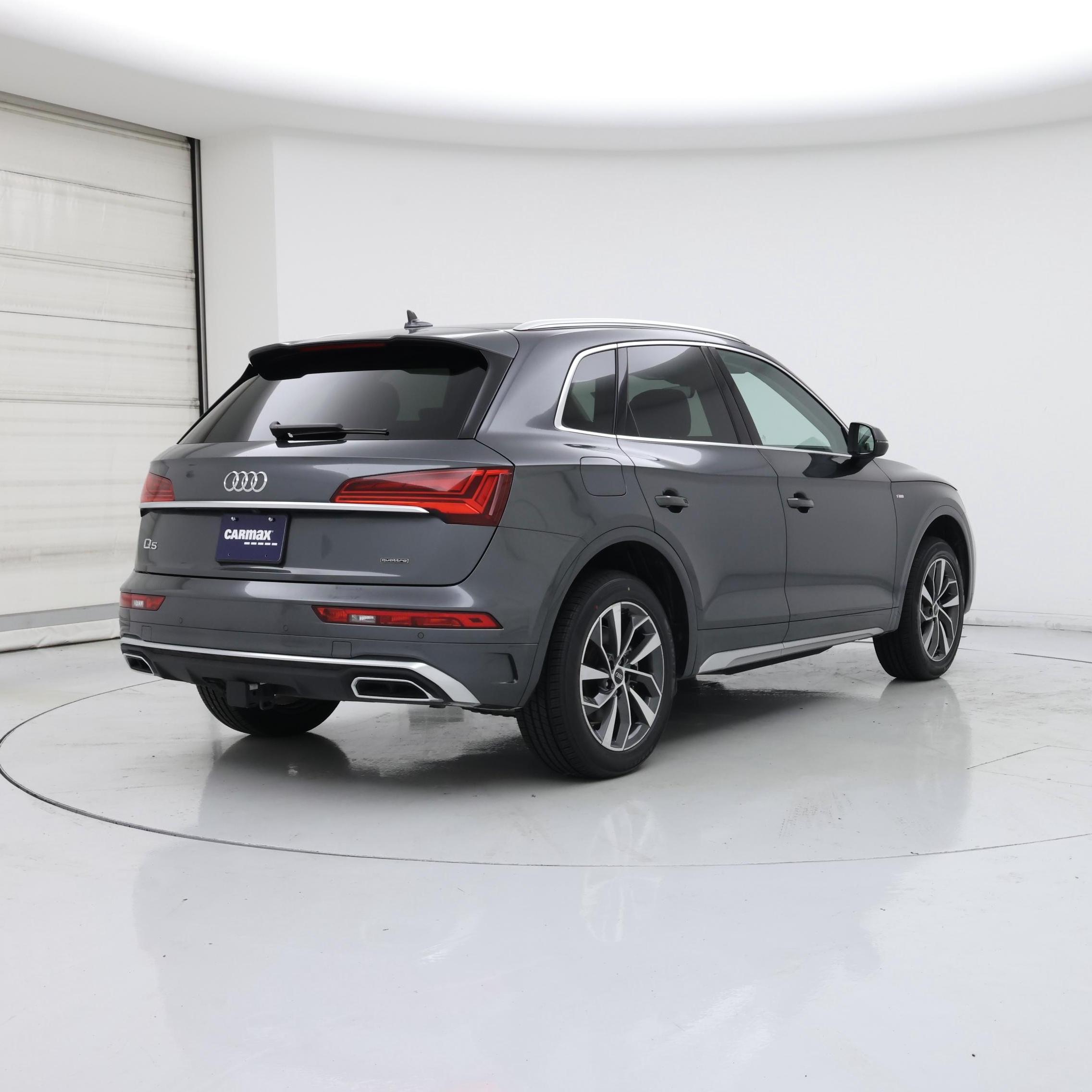 Thumbnail: 2023 Audi Q5 - 8