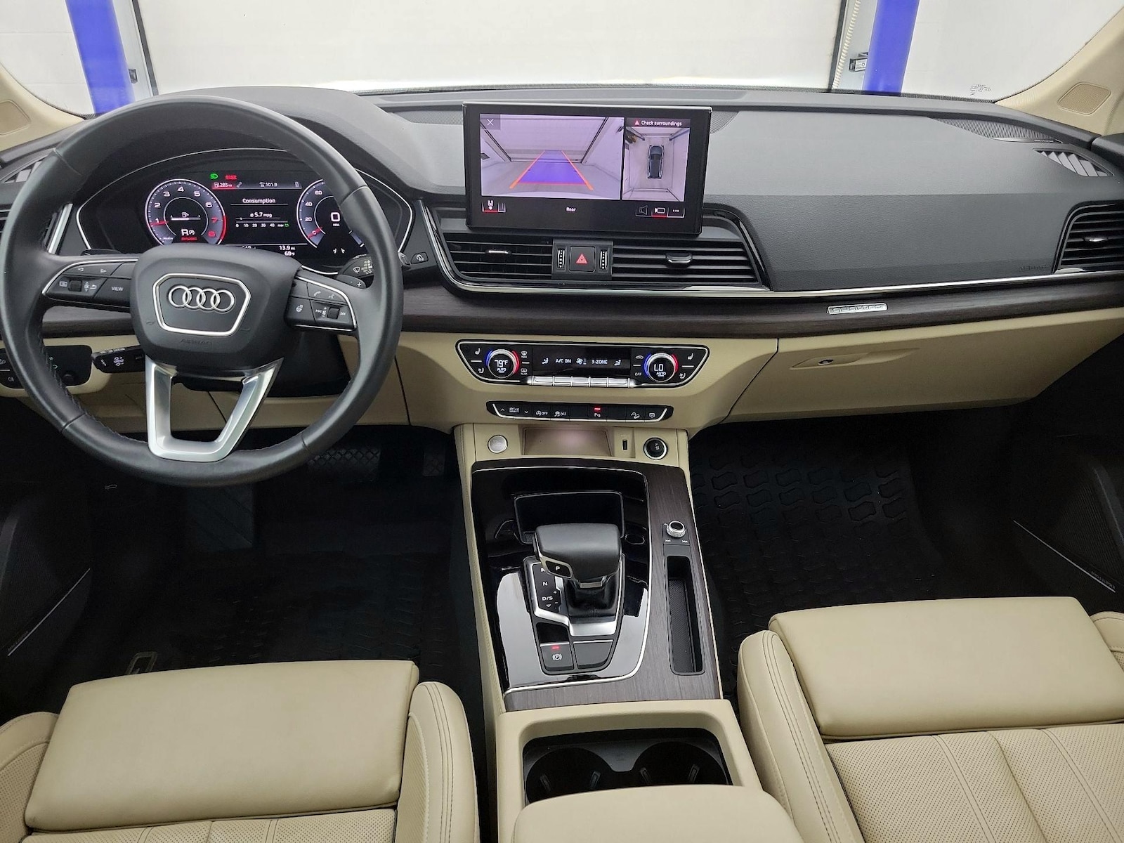 2023 Audi Q5 Premium Plus - Photo 10