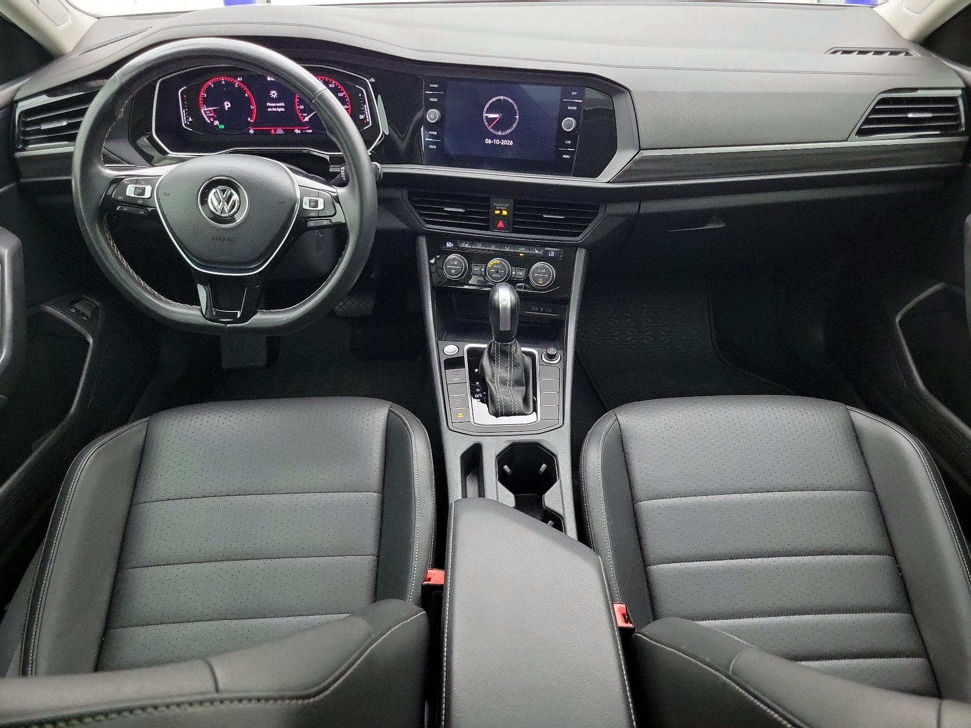 Thumbnail: 2021 Volkswagen Jetta - 9