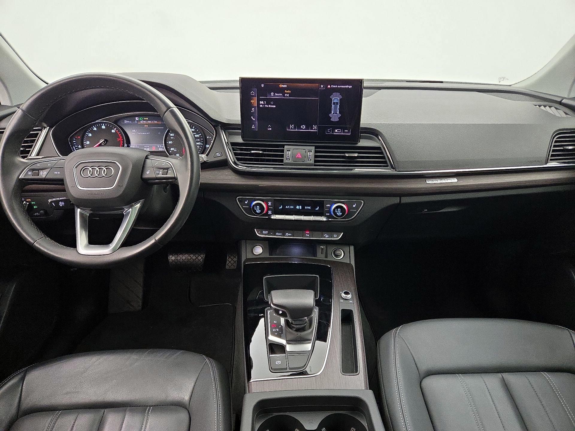 Thumbnail: 2023 Audi Q5 - 9
