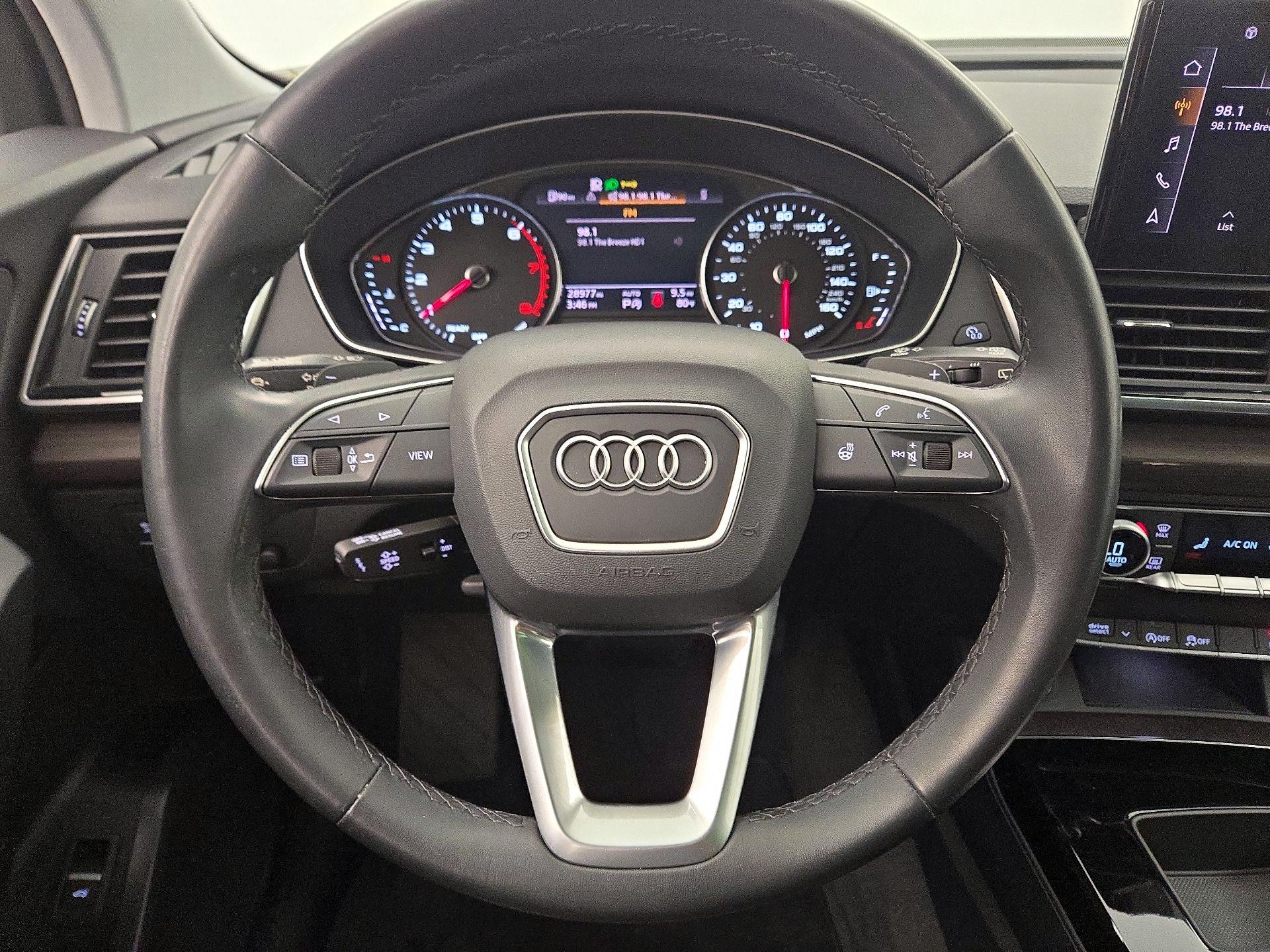 Thumbnail: 2023 Audi Q5 - 10