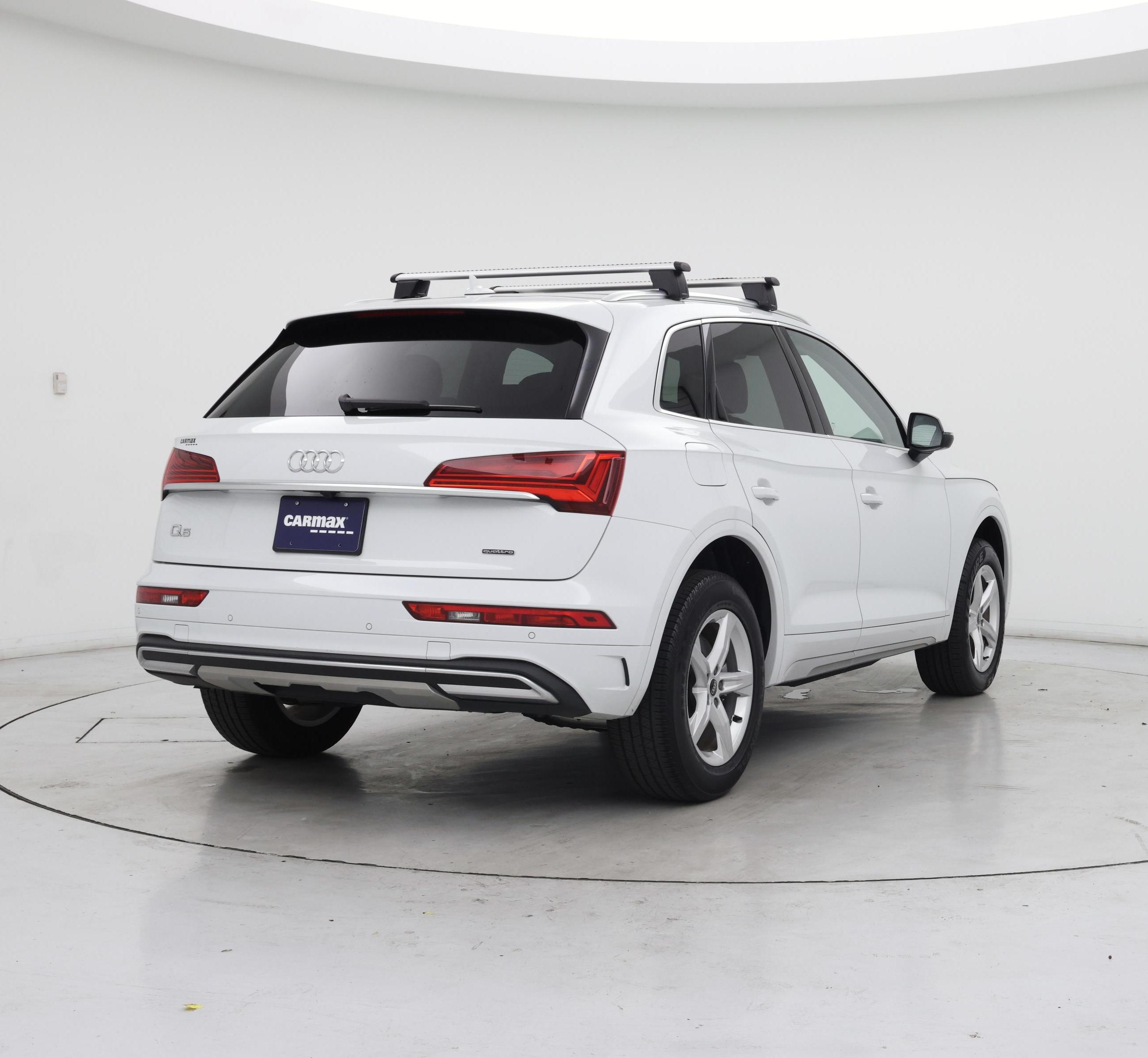 Thumbnail: 2023 Audi Q5 - 8