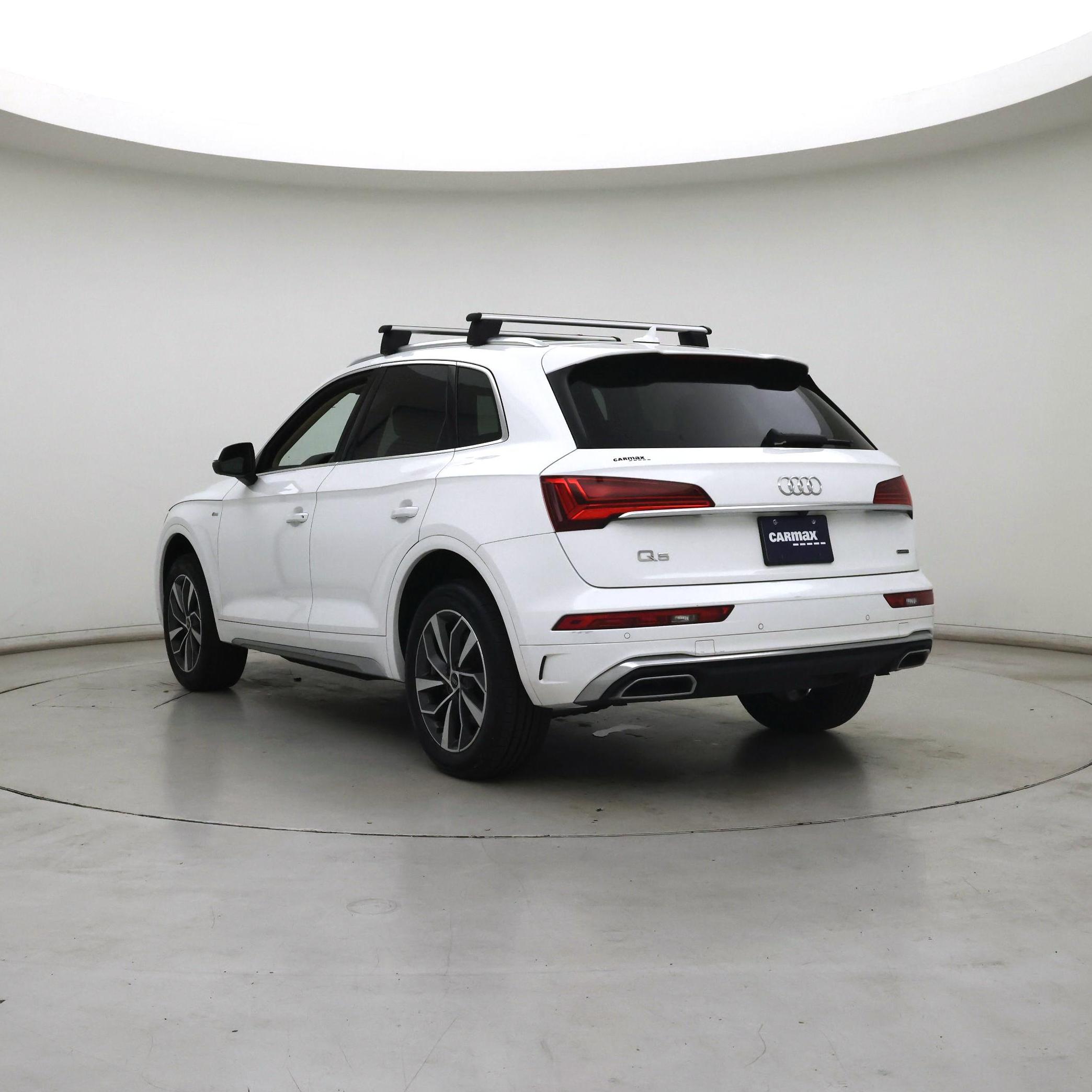 Thumbnail: 2023 Audi Q5 - 2